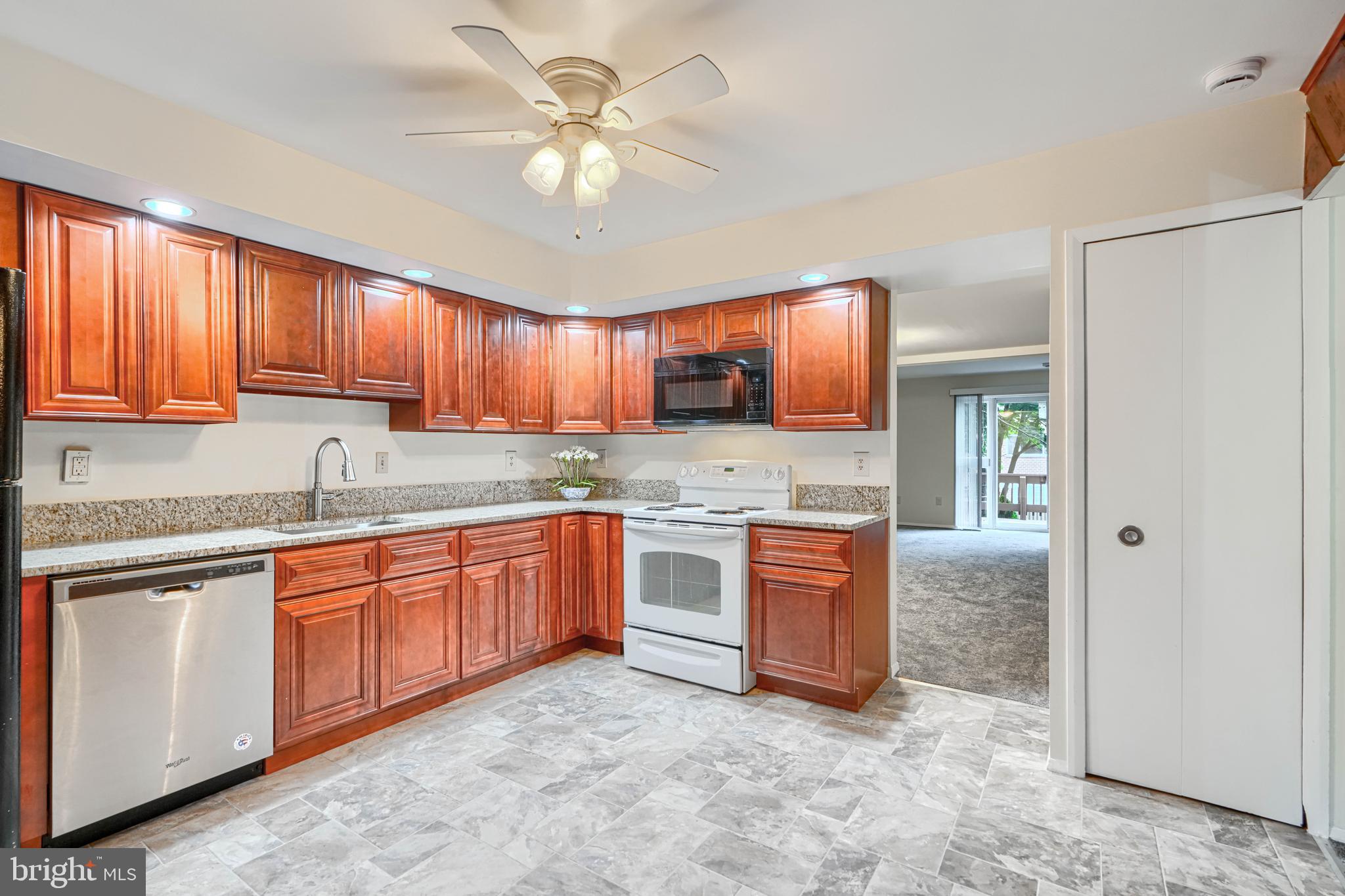 MAYS CHAPEL VILLAGE - Residential