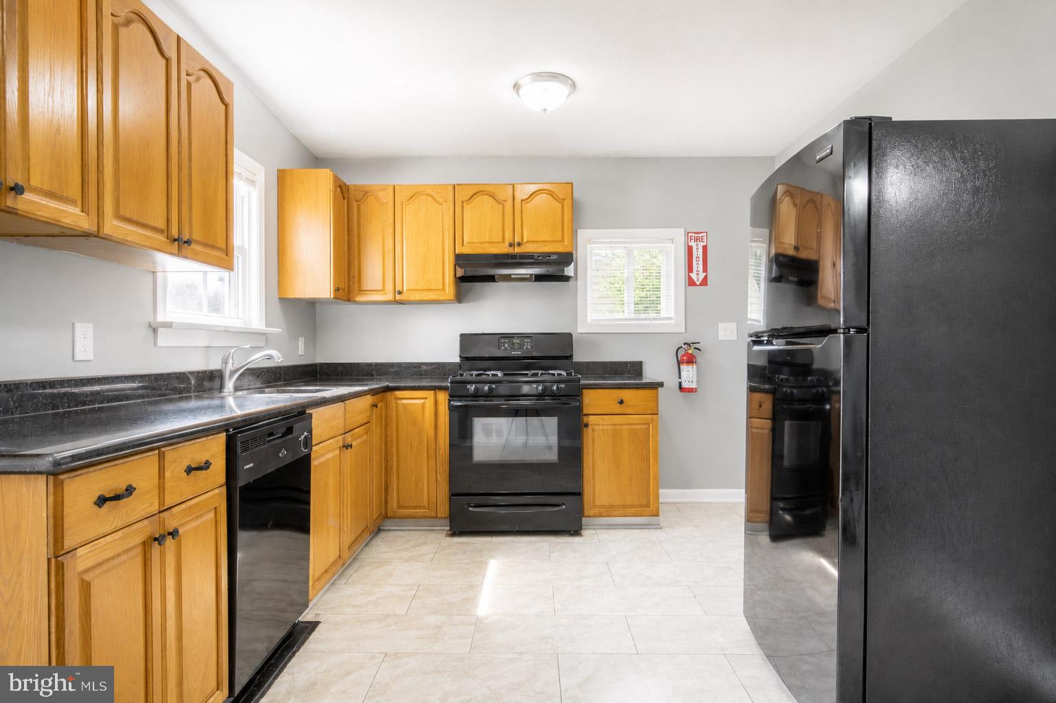 203 BLUE JAY LANE