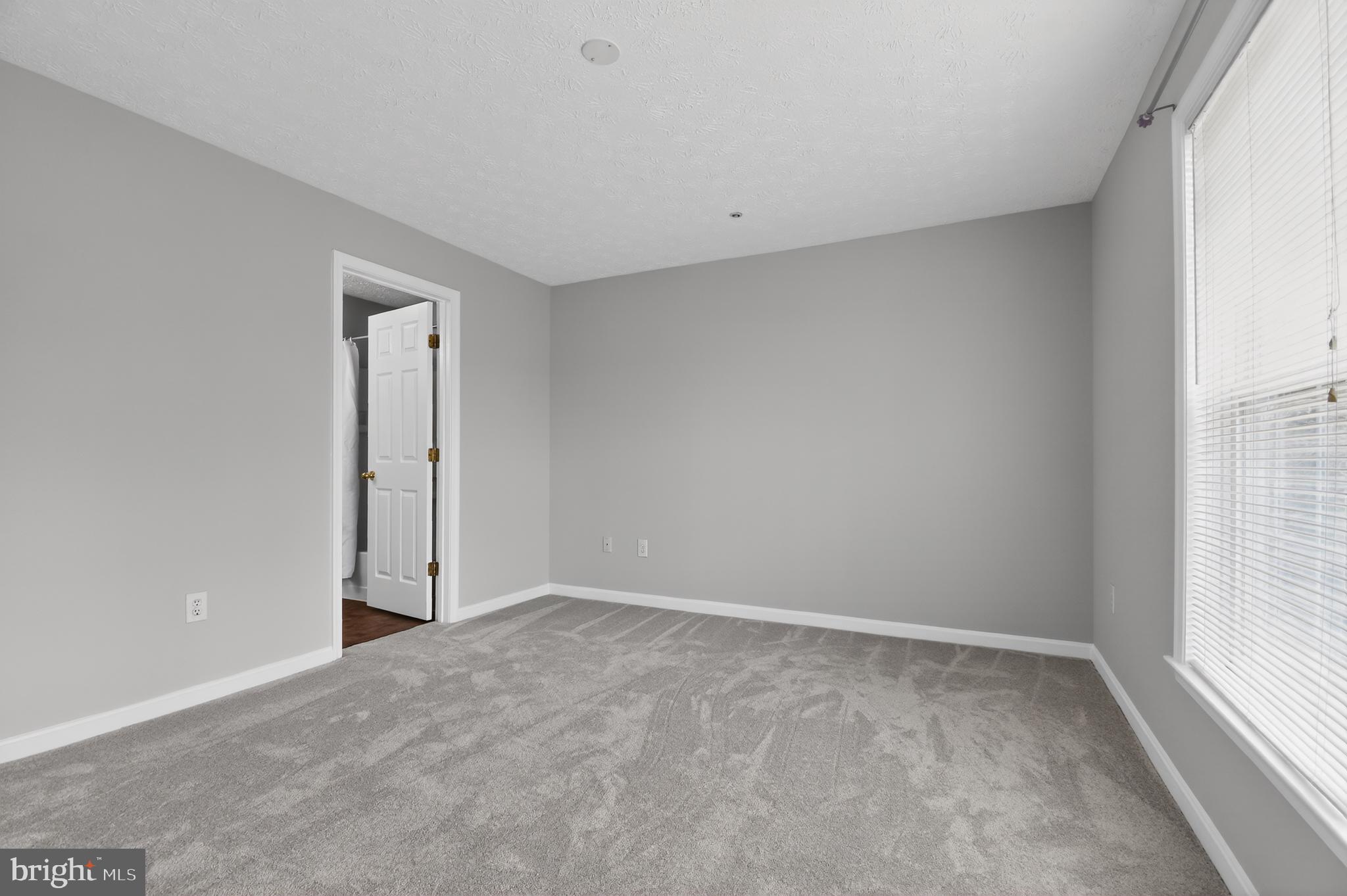 WINDGATE CONDO - Residential