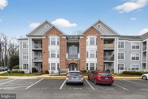 Condo For Sale - 2058 Quaker Way #12<br/> ANNAPOLIS, MD 21401