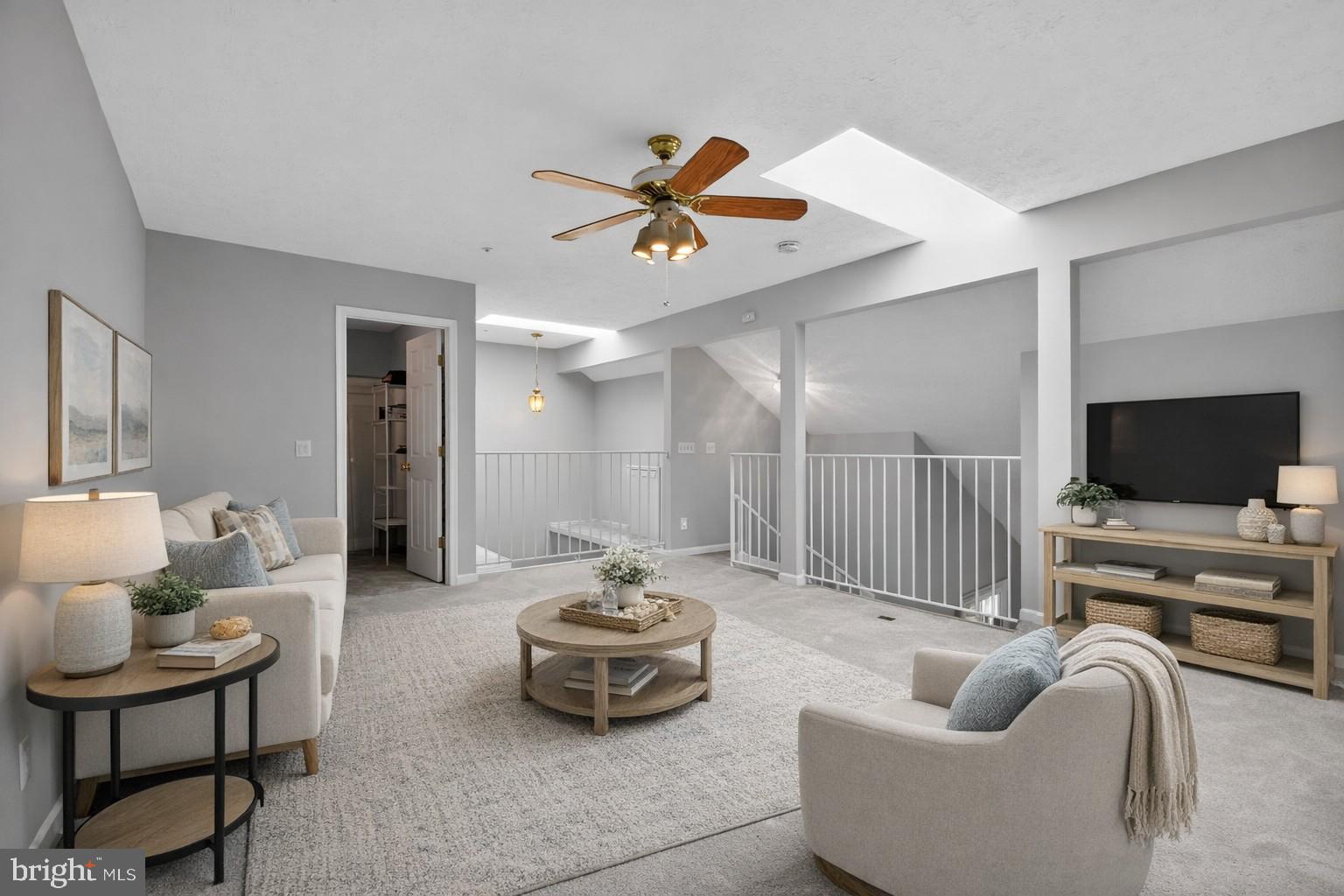 WINDGATE CONDO - Residential