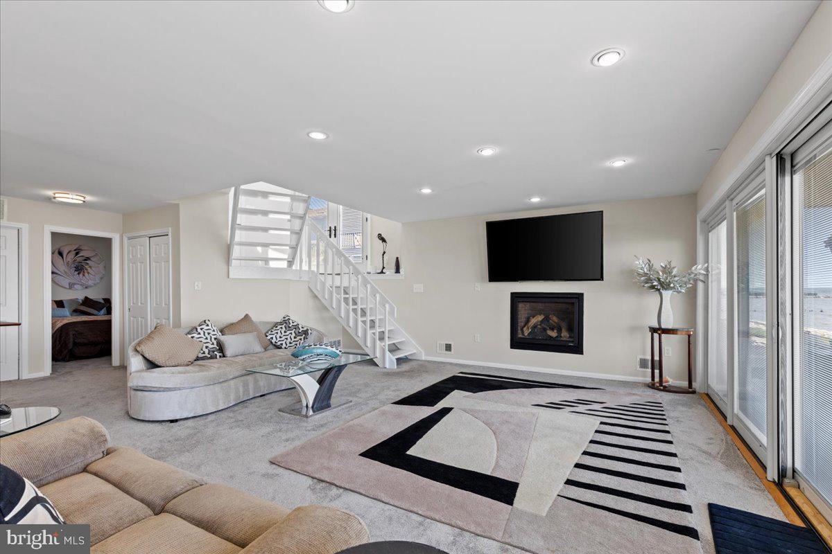 CHESAPEAKE STATION - Residential