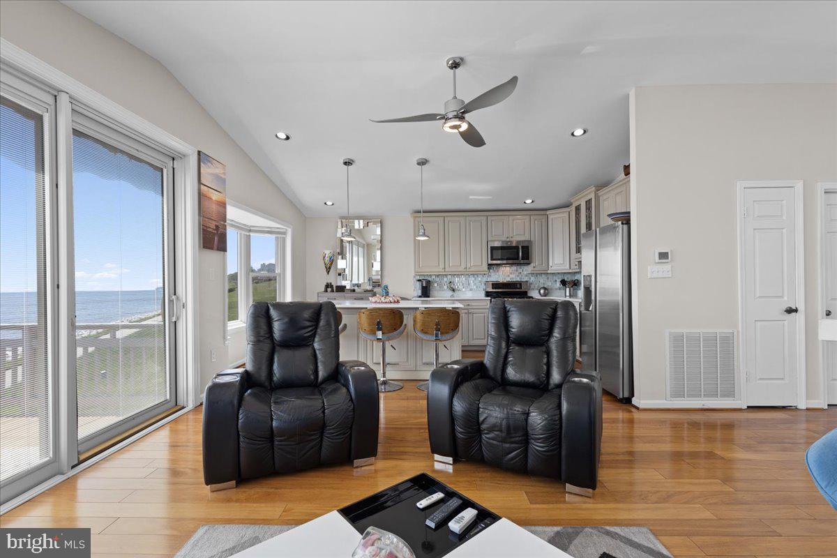 CHESAPEAKE STATION - Residential
