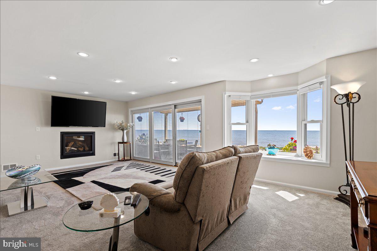 CHESAPEAKE STATION - Residential