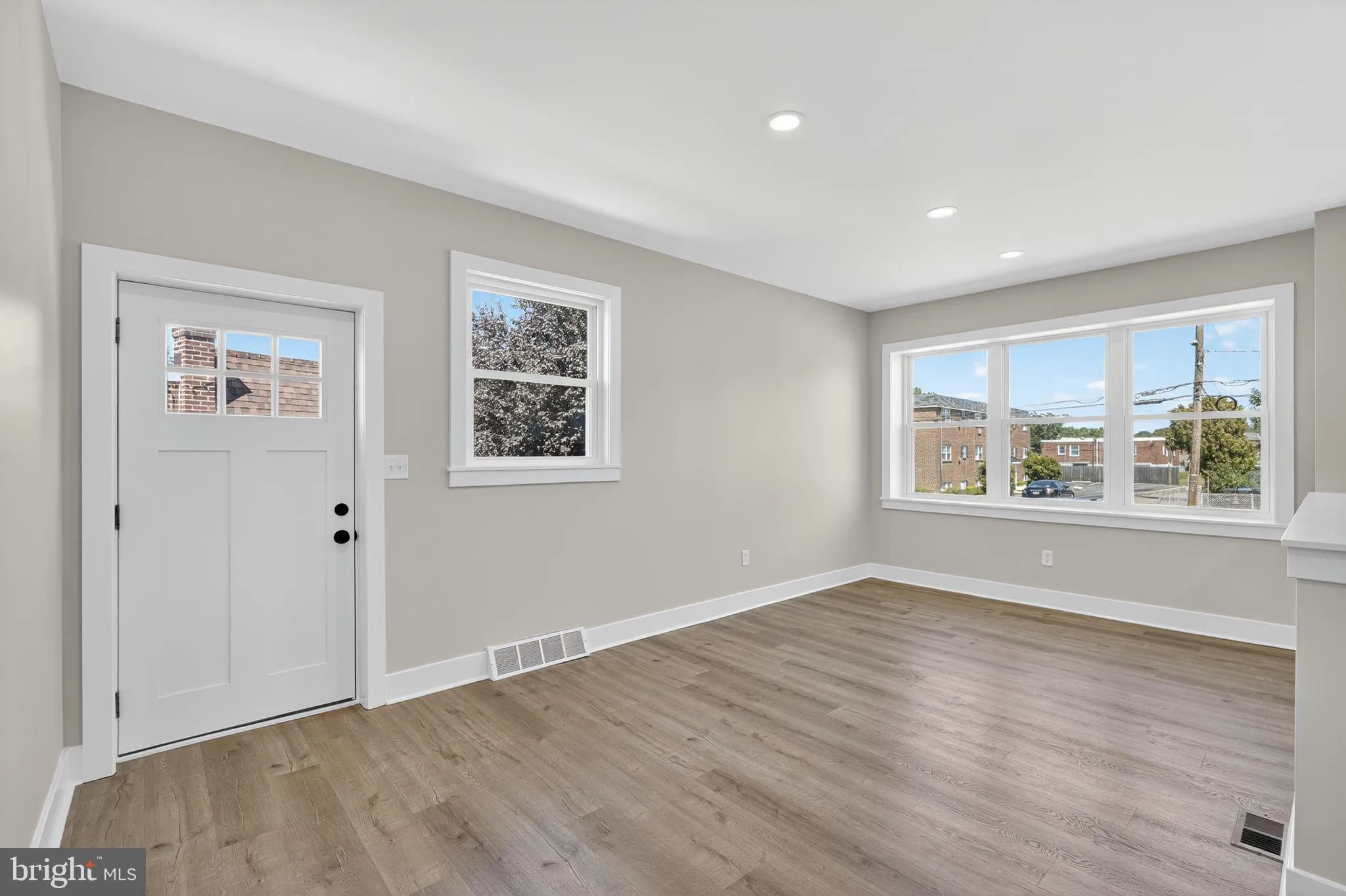 Norristown, Pennsylvania 19401, United States, 3 Bedrooms Bedrooms, ,2 BathroomsBathrooms,Residential,Active,206872