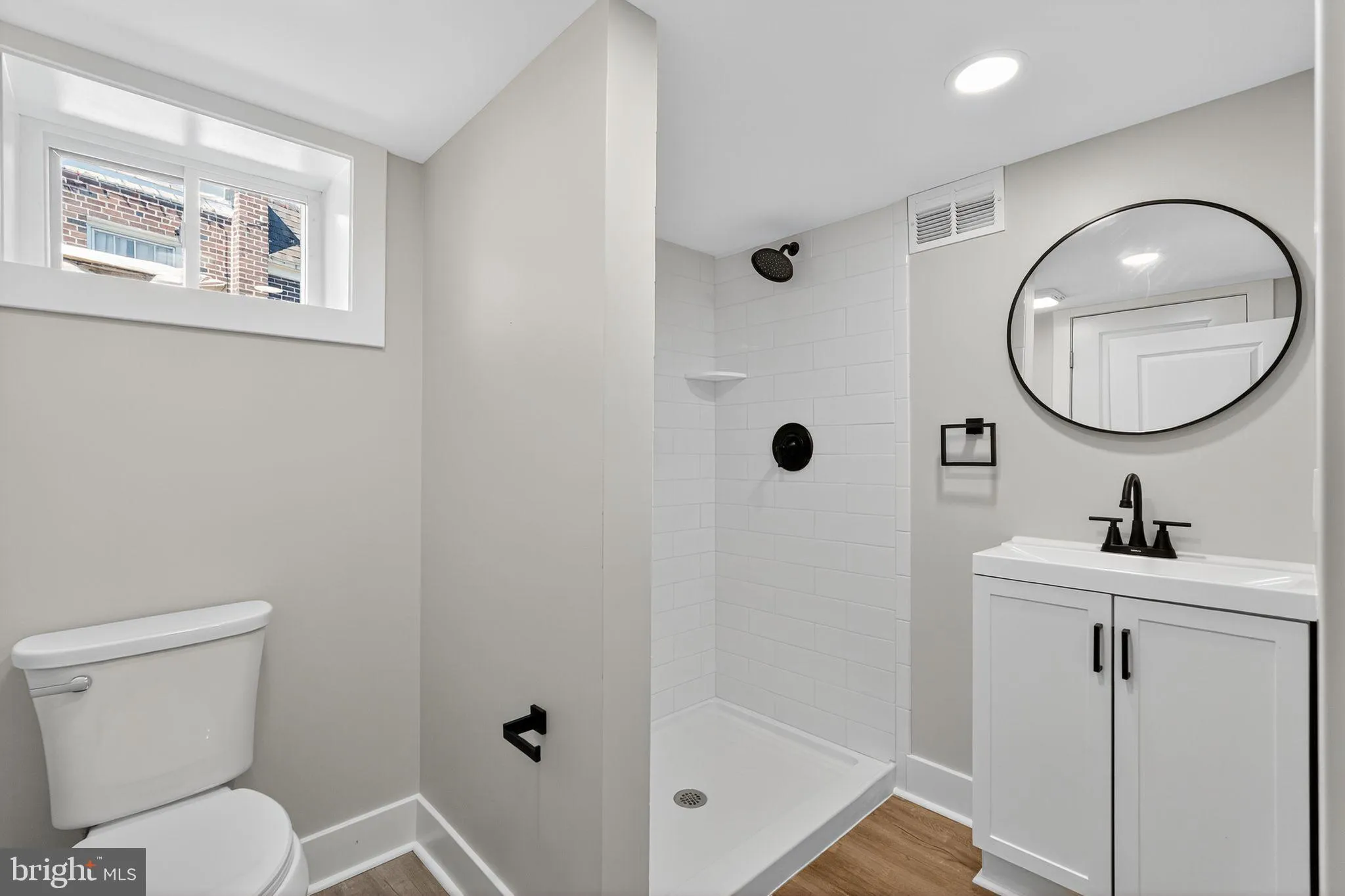 Norristown, Pennsylvania 19401, United States, 3 Bedrooms Bedrooms, ,2 BathroomsBathrooms,Residential,Active,206872