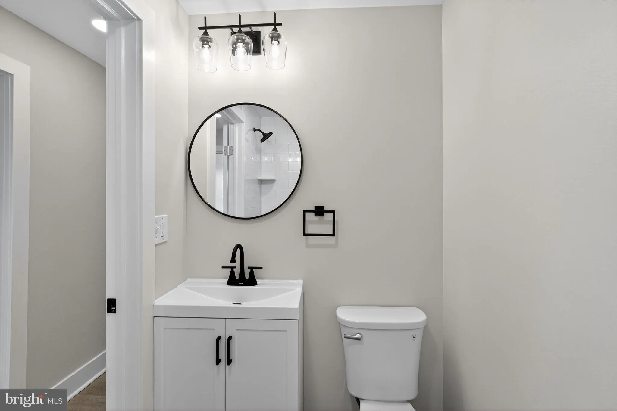 Norristown, Pennsylvania 19401, United States, 3 Bedrooms Bedrooms, ,2 BathroomsBathrooms,Residential,Active,206872