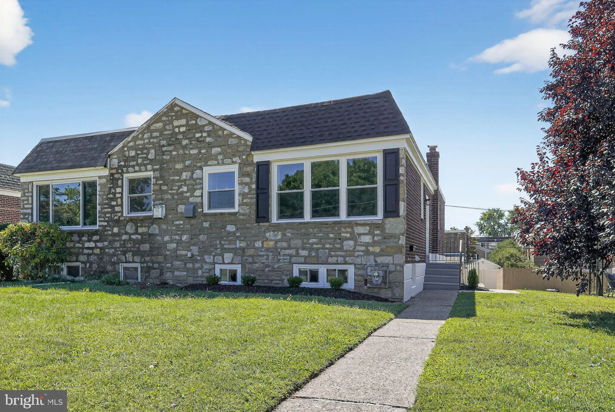 Norristown, Pennsylvania 19401, United States, 3 Bedrooms Bedrooms, ,2 BathroomsBathrooms,Residential,Active,206872