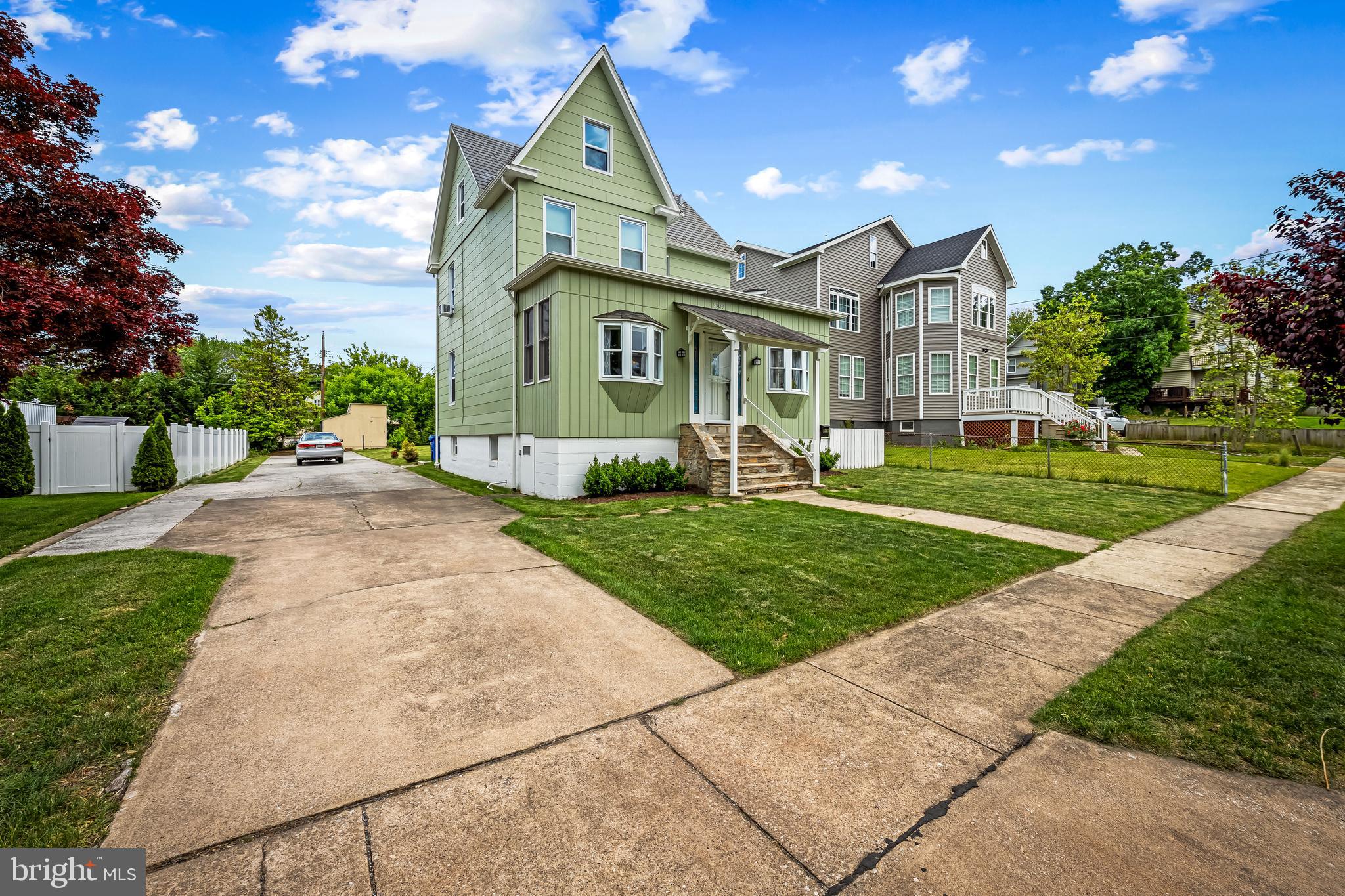 LAURAVILLE HISTORIC DISTRICT - Residential