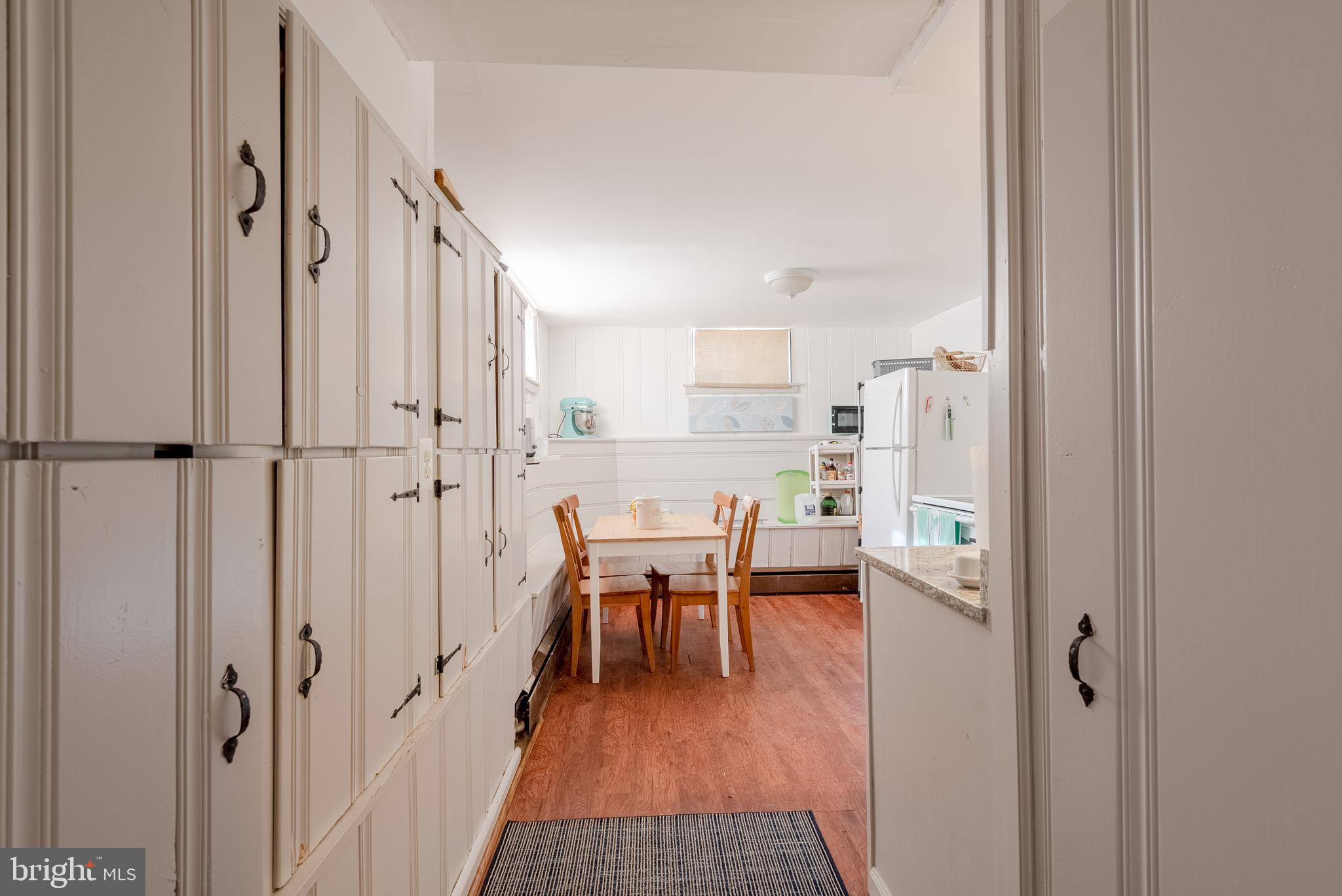 CALVERT HILLS - Residential