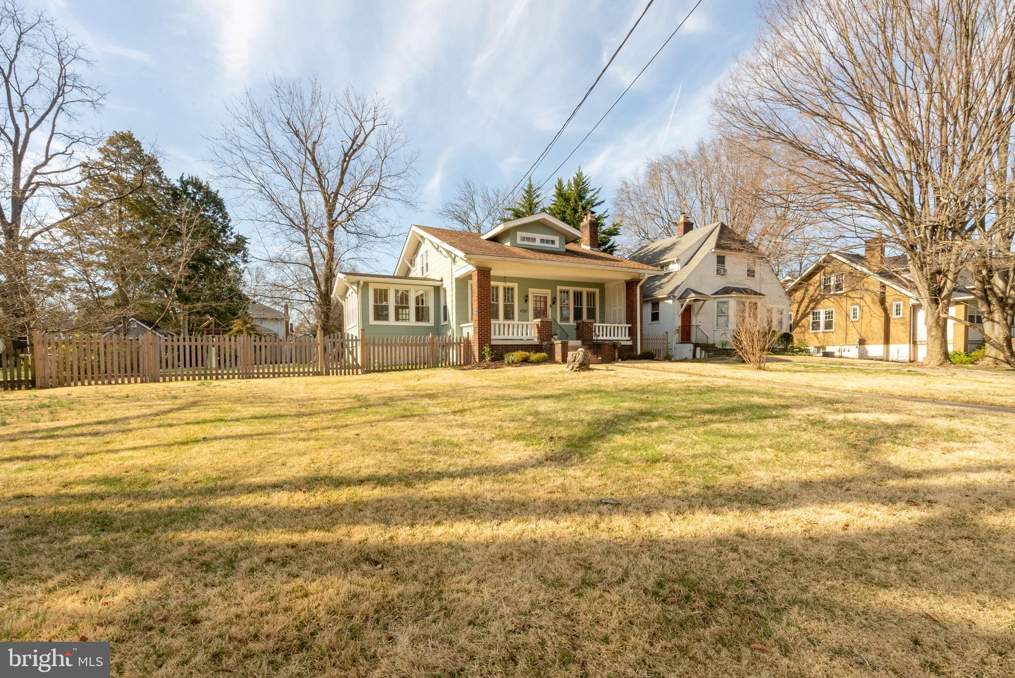 CALVERT HILLS - Residential