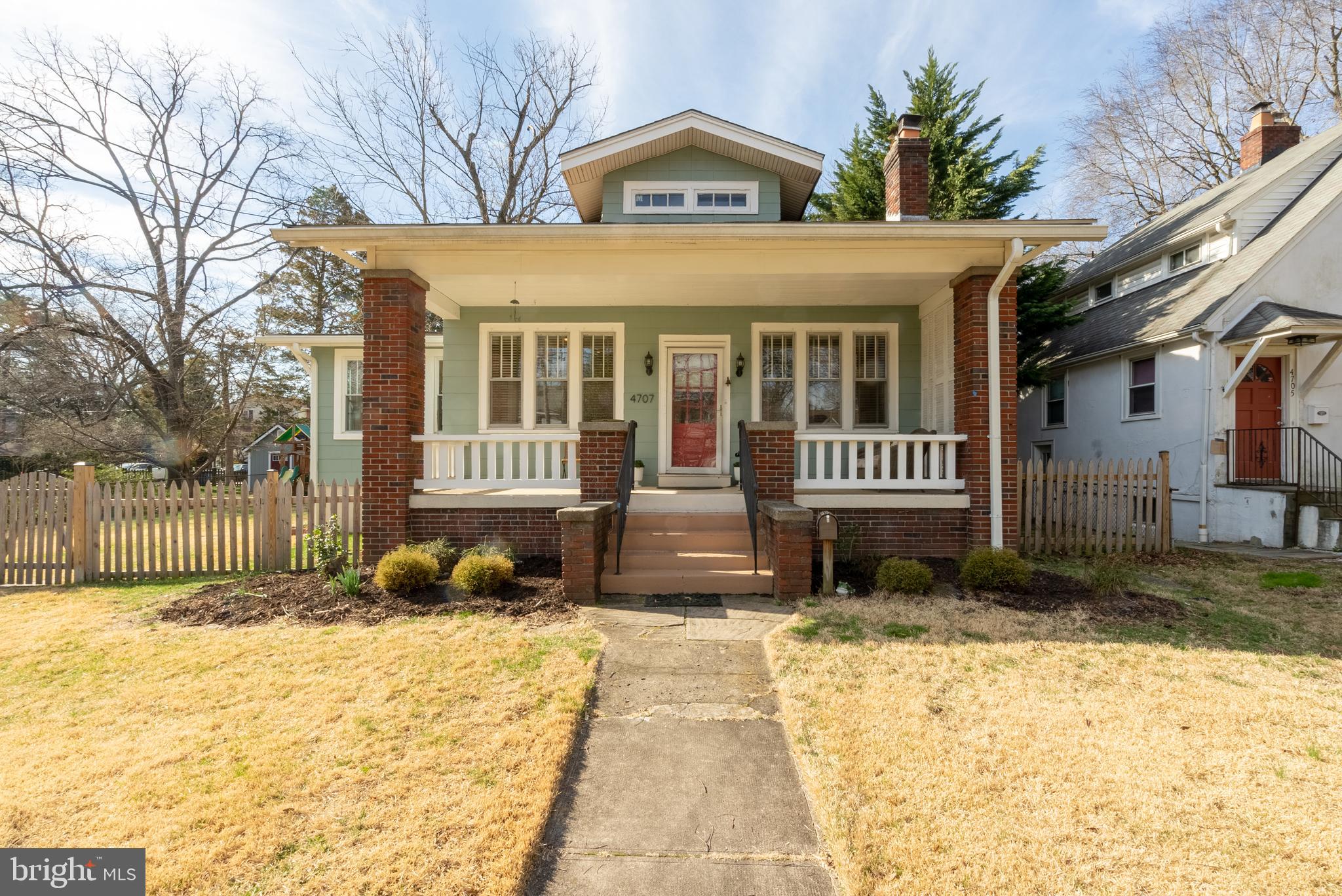 CALVERT HILLS - Residential