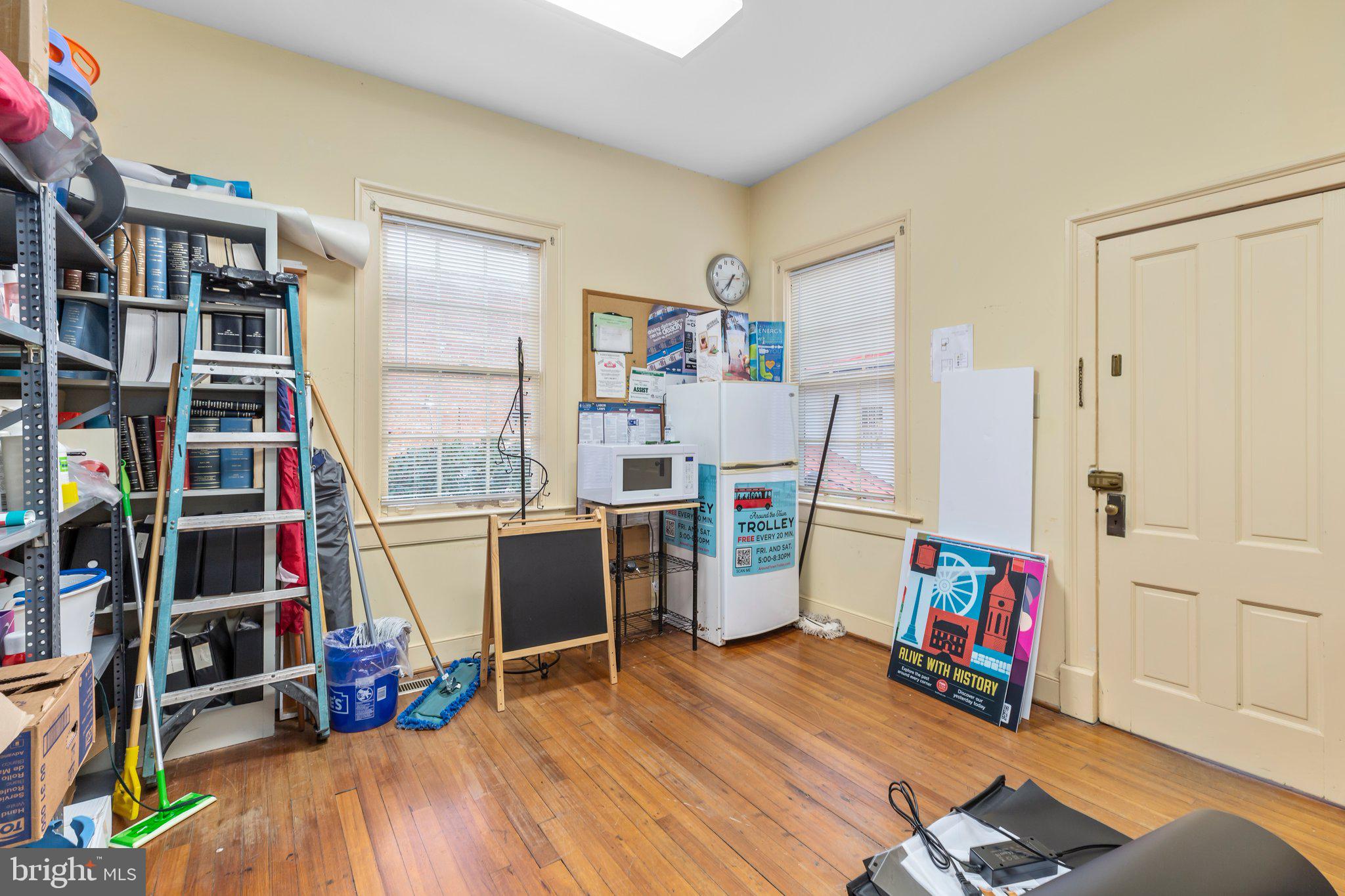 DOWNTOWN FREDERICKSBURG - Commercial Sale