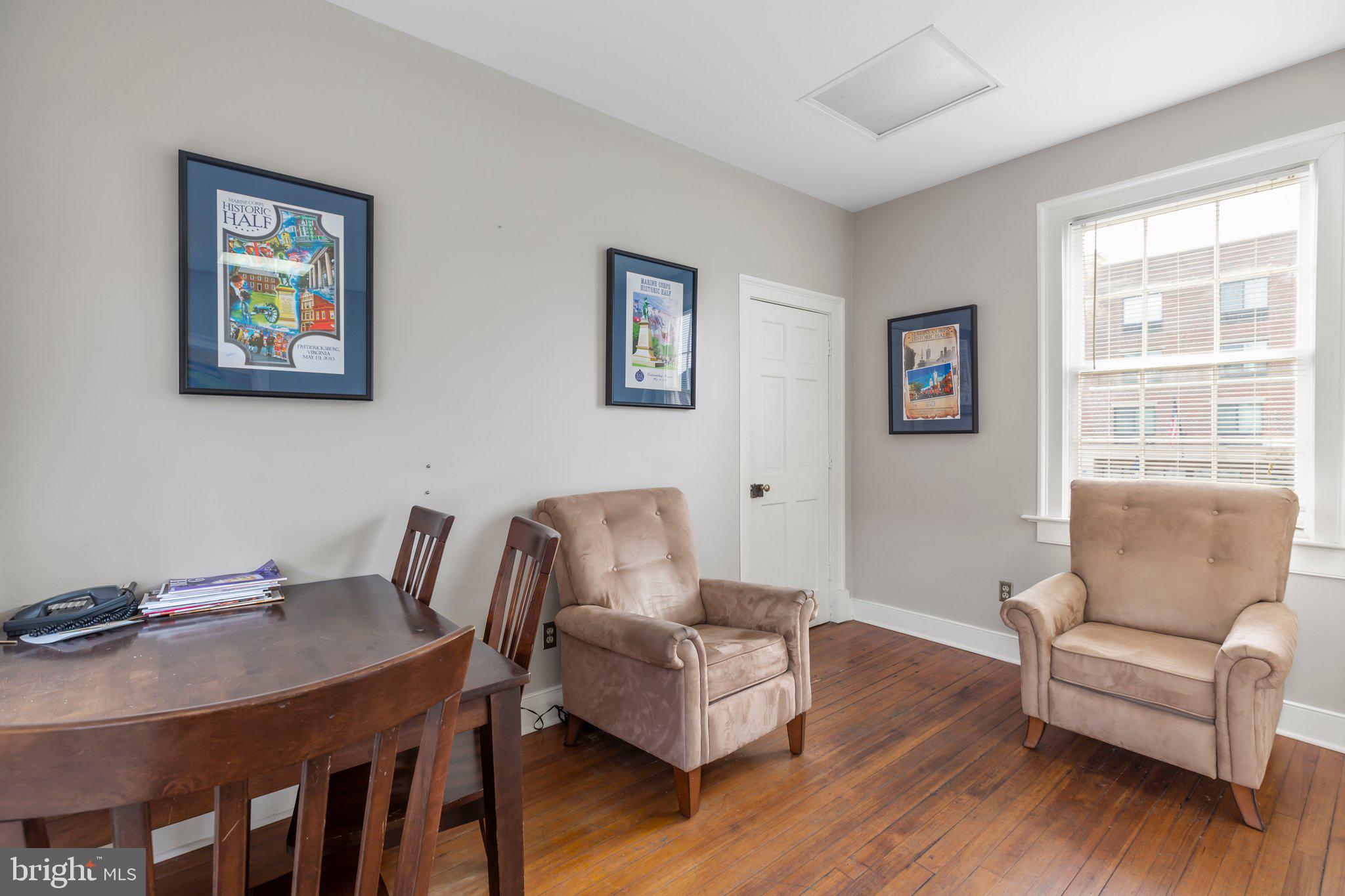 DOWNTOWN FREDERICKSBURG - Commercial Sale