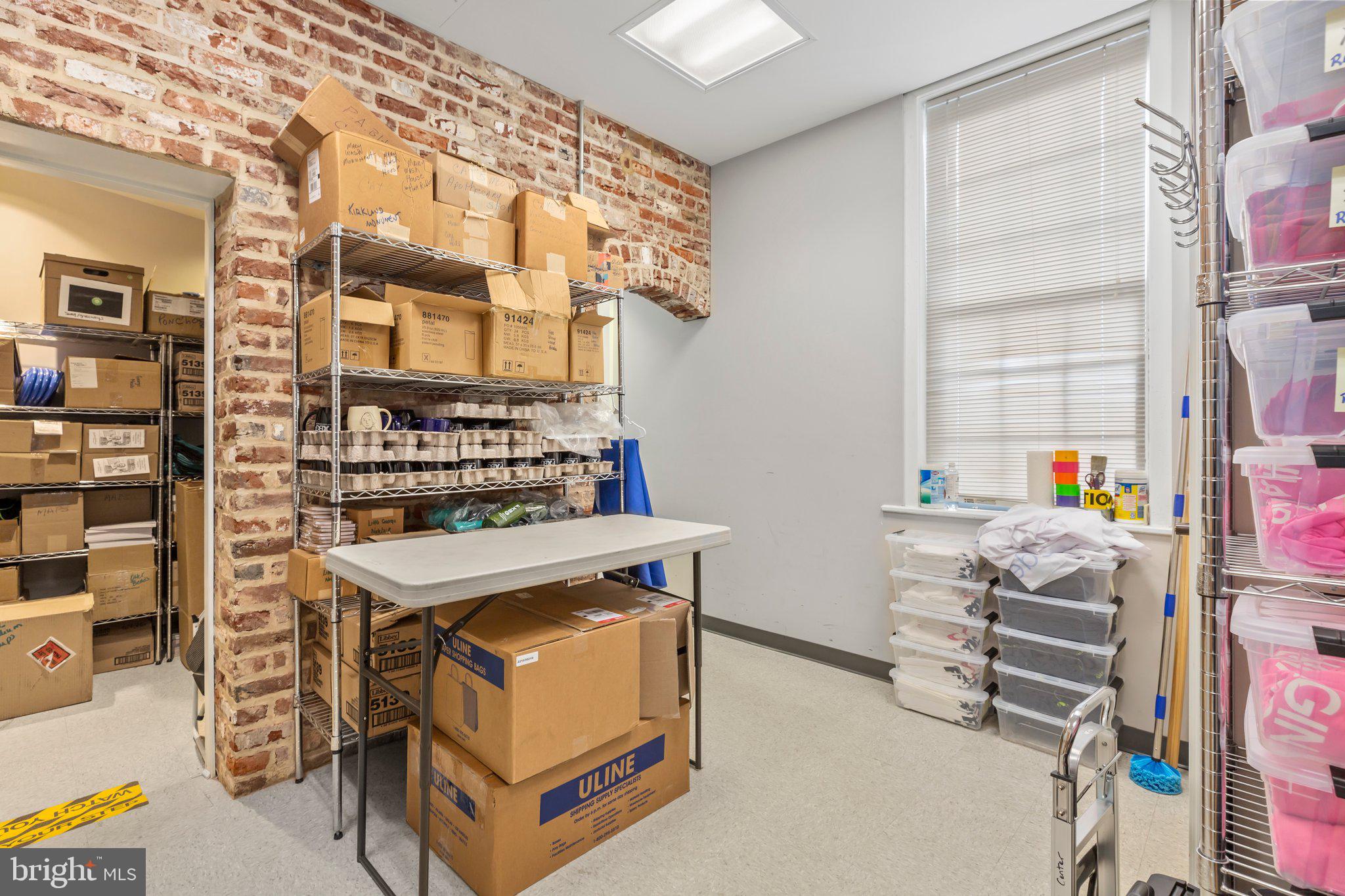 DOWNTOWN FREDERICKSBURG - Commercial Sale