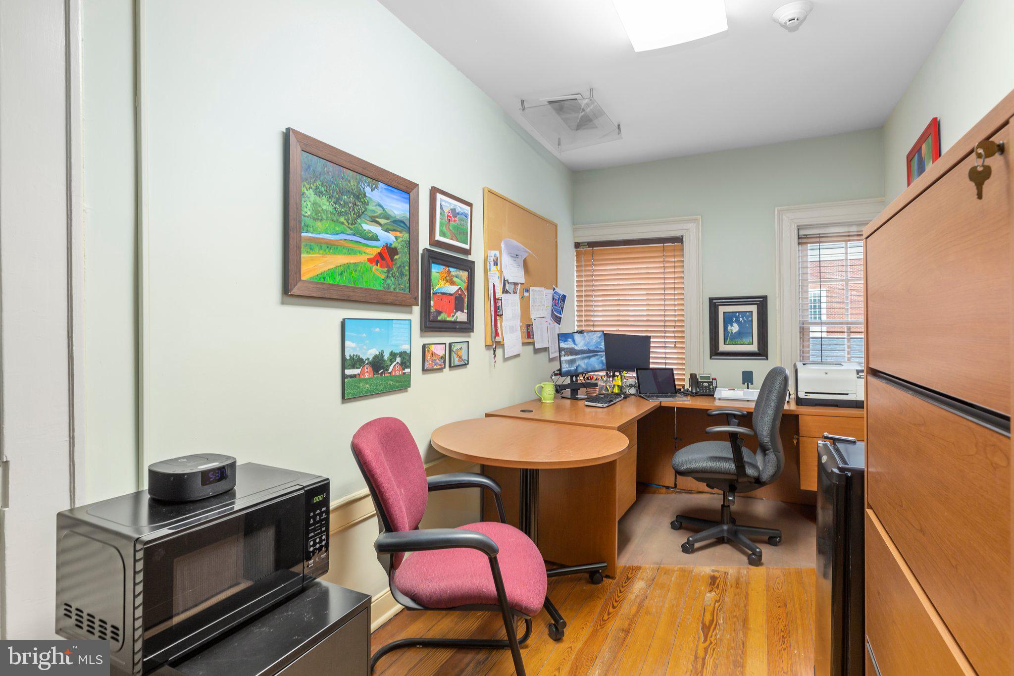 DOWNTOWN FREDERICKSBURG - Commercial Sale