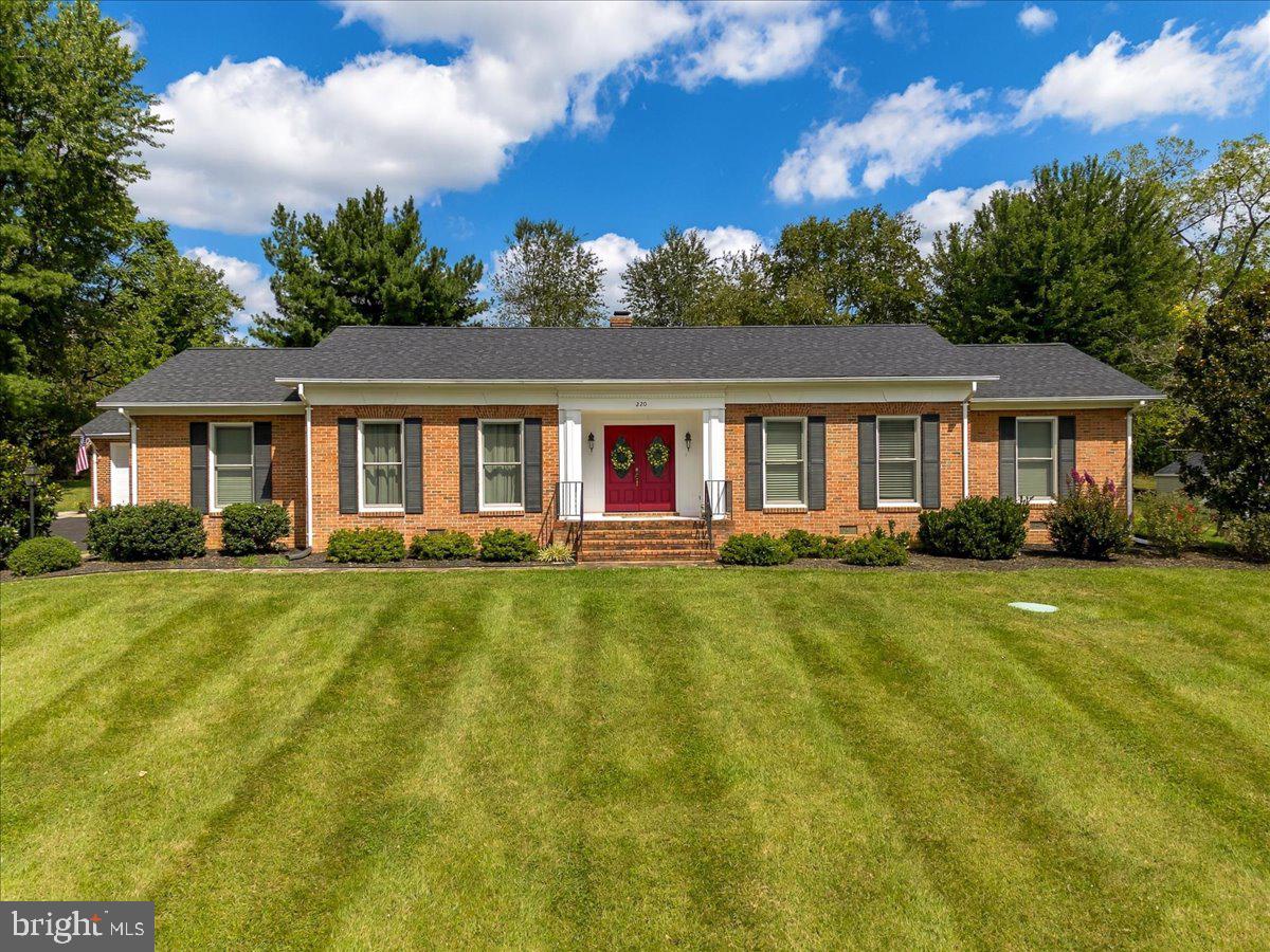 220 GREENFIELD AVENUE