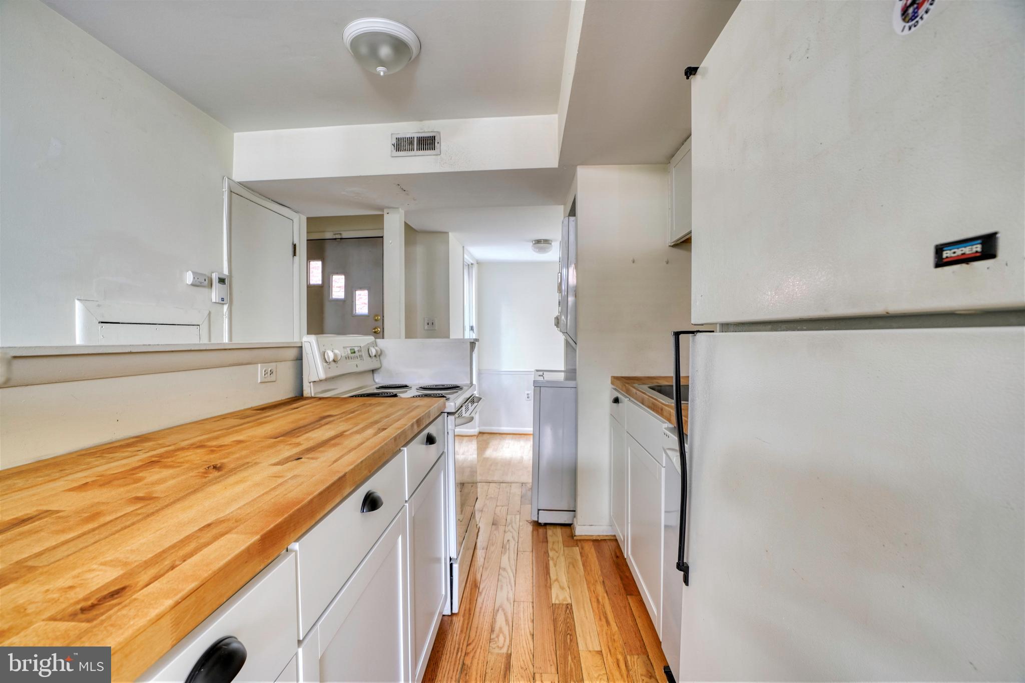 FEDERAL HILL HISTORIC DISTRICT - Residential Lease