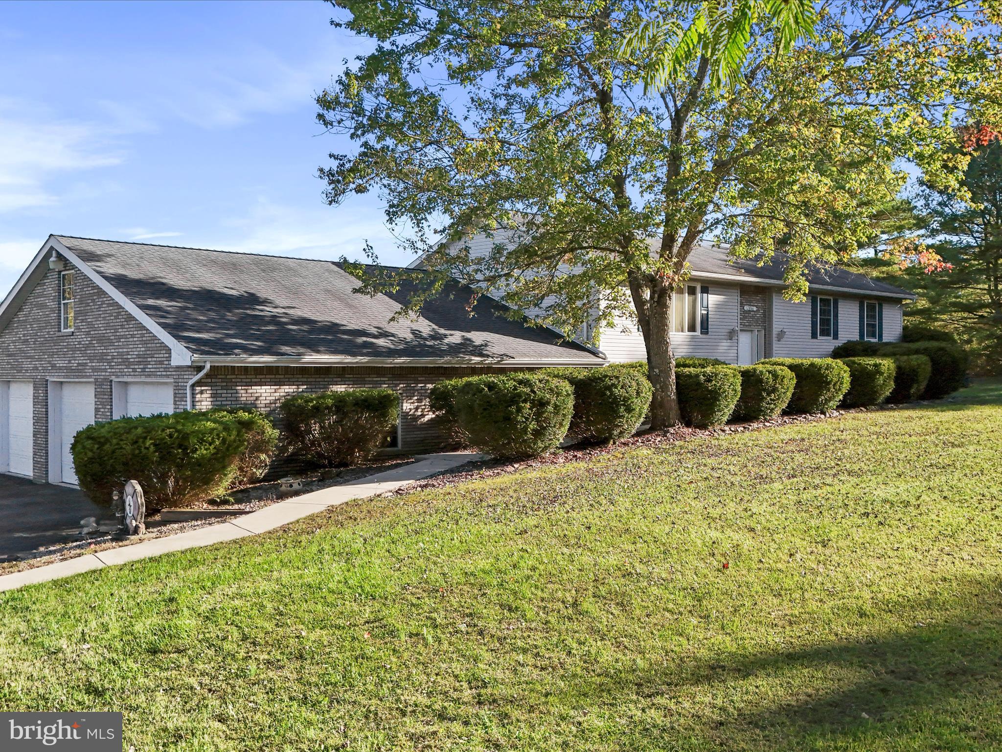 12606 DIVIDE RIDGE ROAD NE