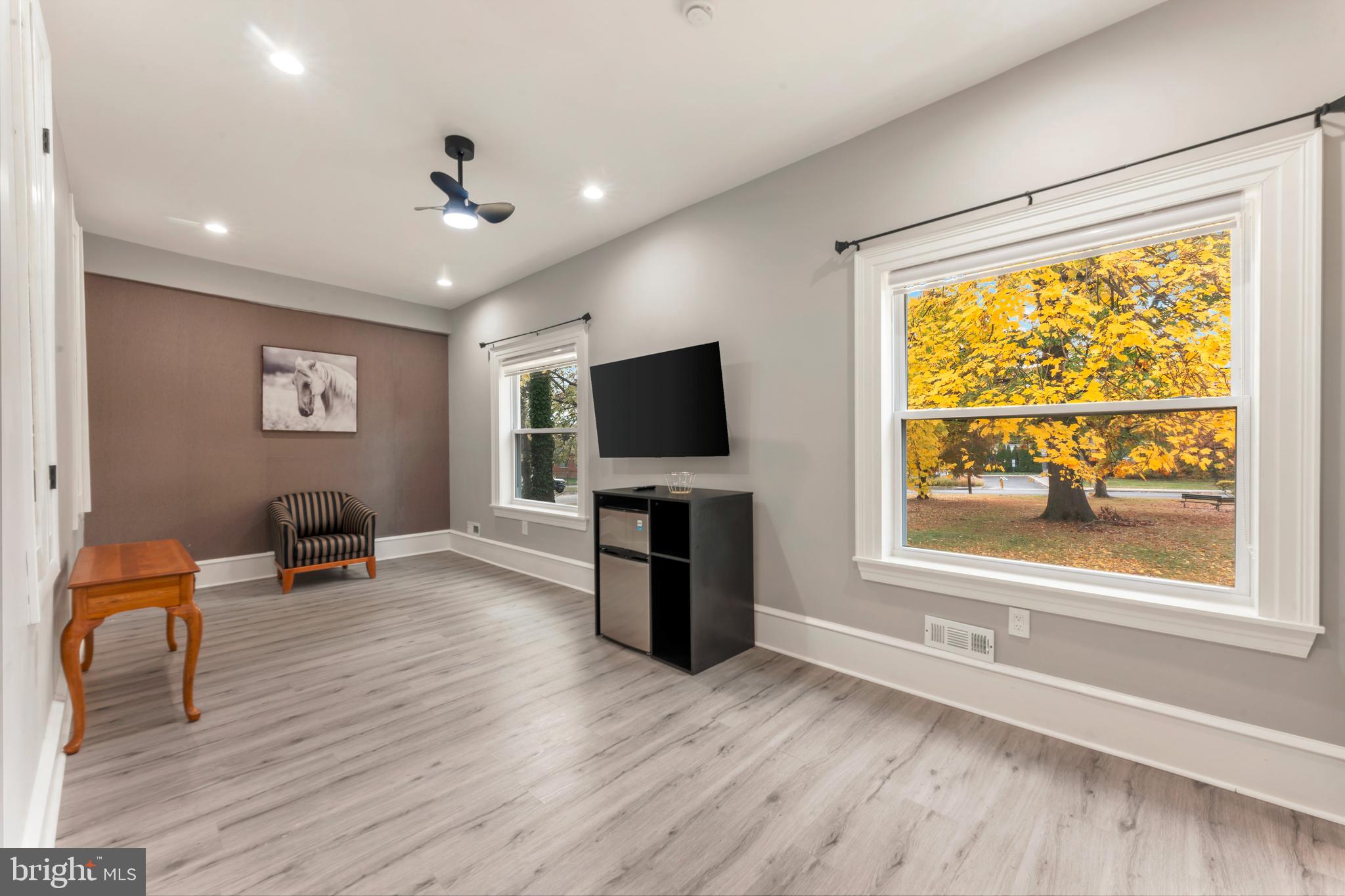 HIGHLAND FARMS - Residential