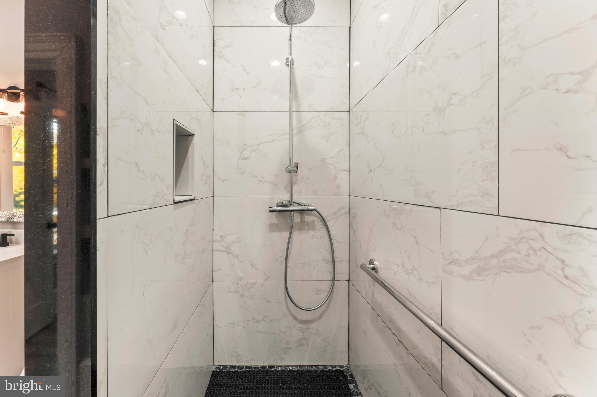 HIGHLAND FARMS - Residential