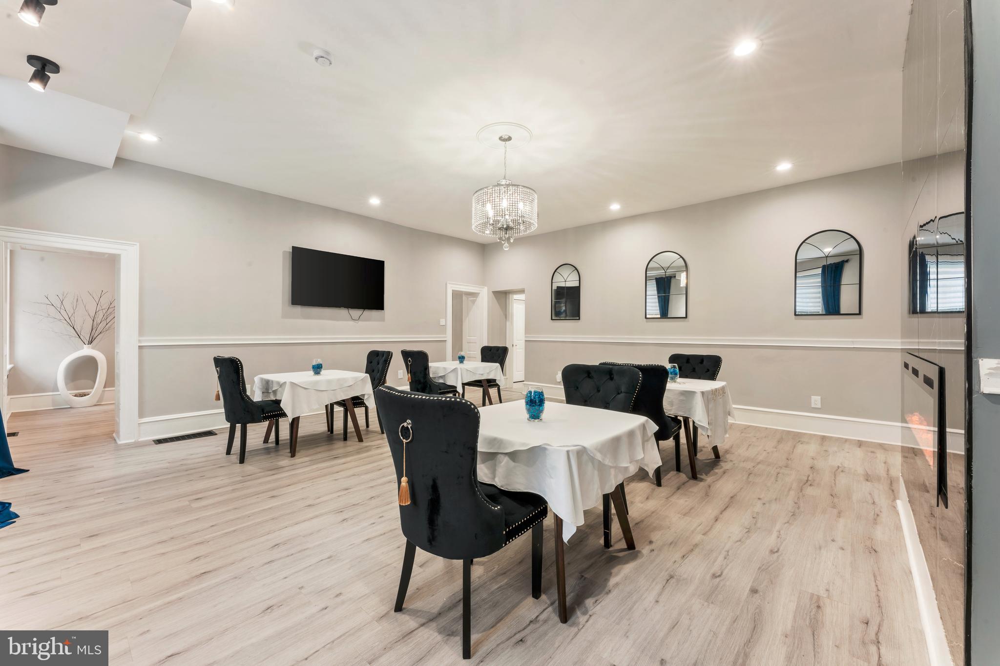 HIGHLAND FARMS - Residential