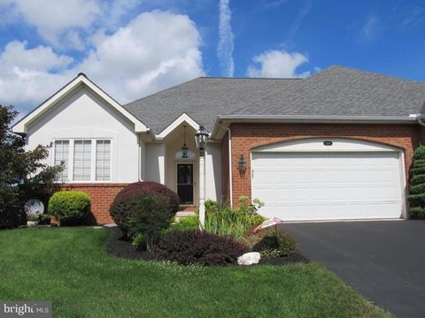 Photo of 304 STONE CREEK RD, LANCASTER, PA 17603 (MLS # PALA2033468)