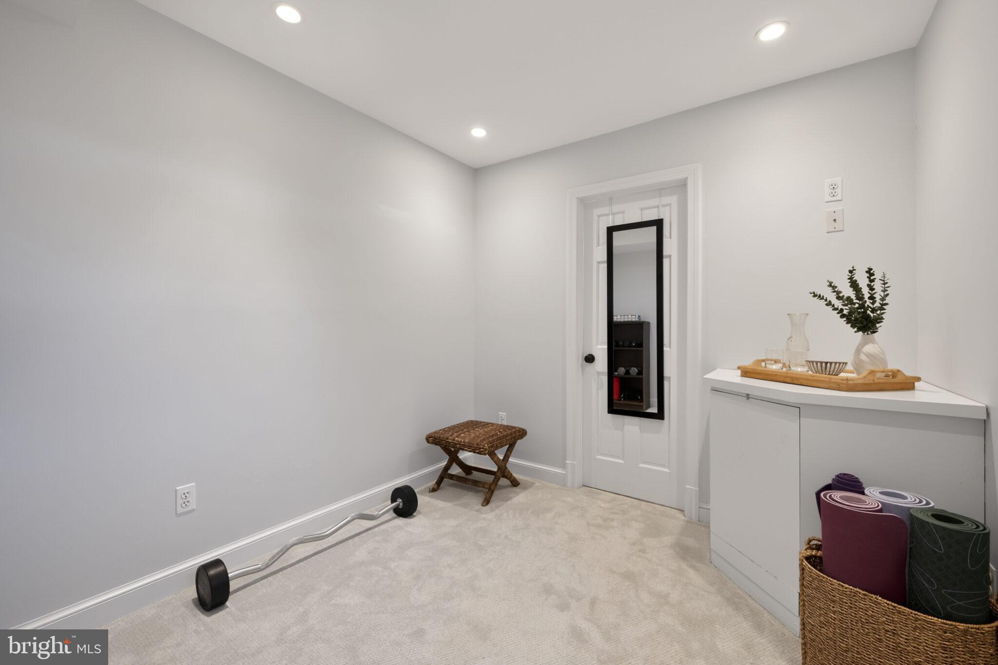 WESTOVER - Residential