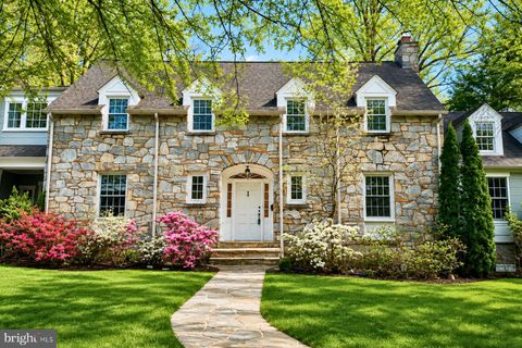 Photo of 5934 16th Street N, ARLINGTON, VA 22205 (MLS # VAAR2072972)