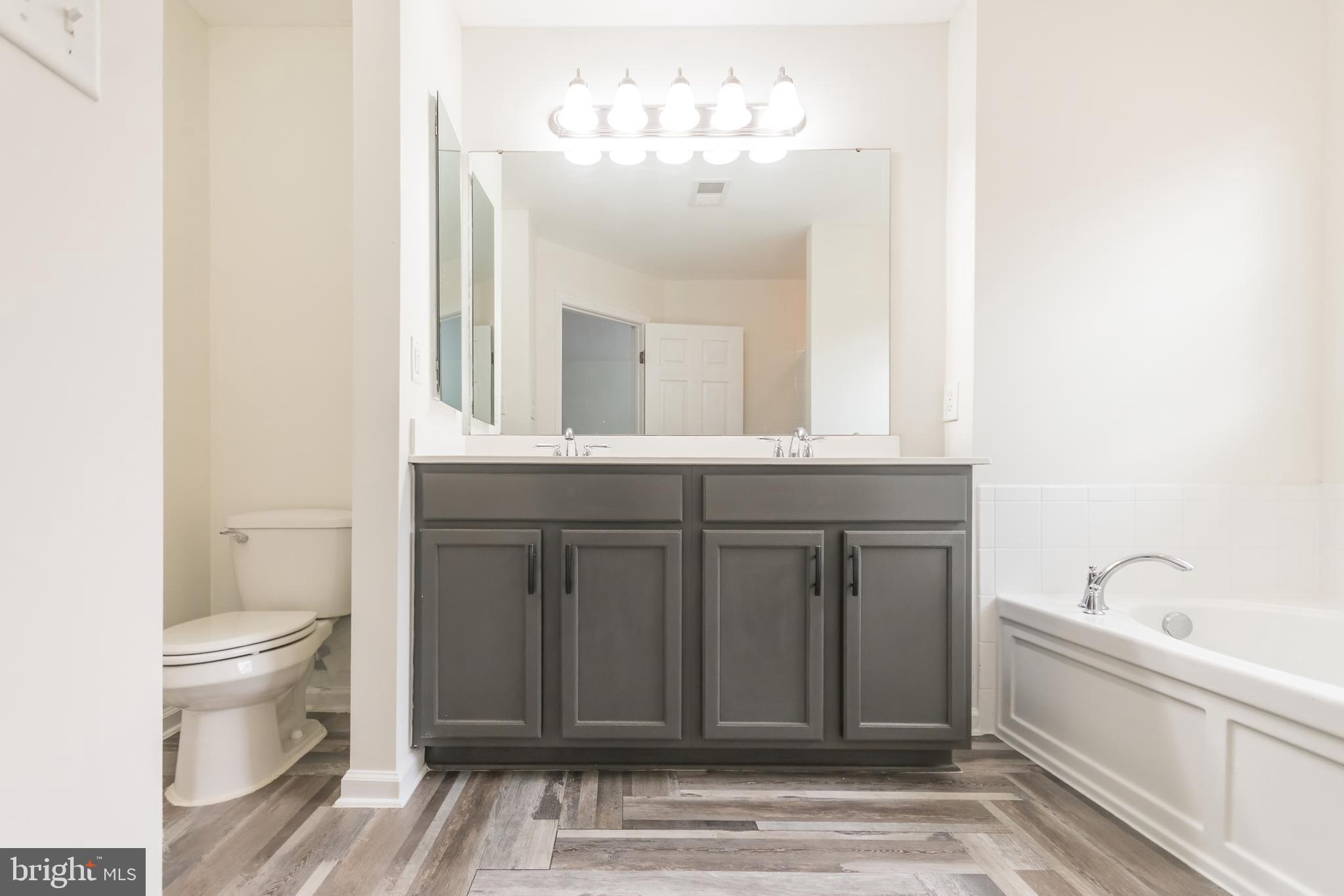 WINDMILL CROSSING - Residential