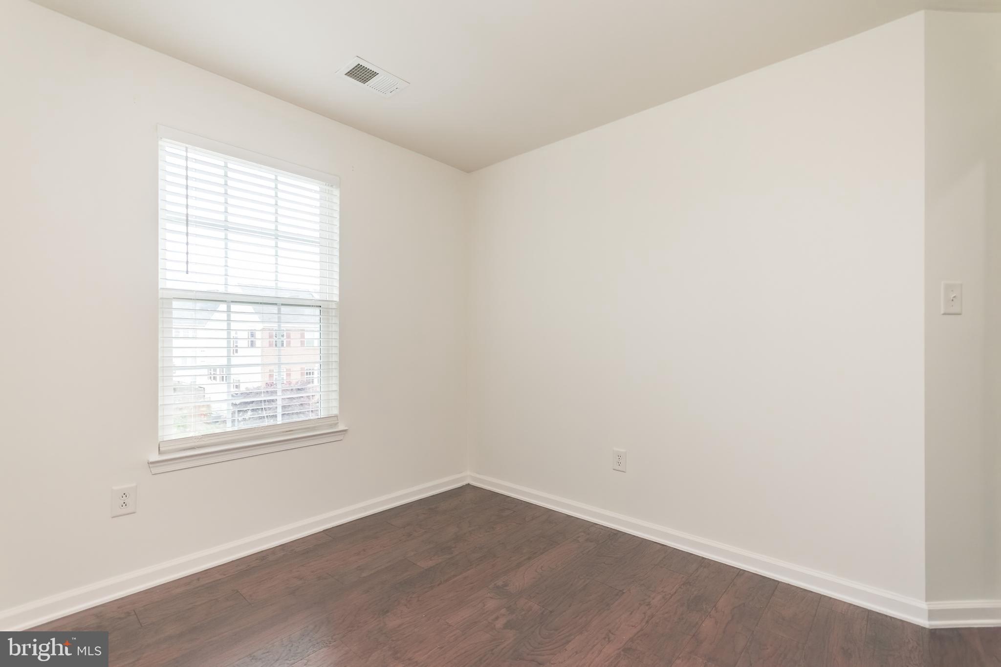 WINDMILL CROSSING - Residential