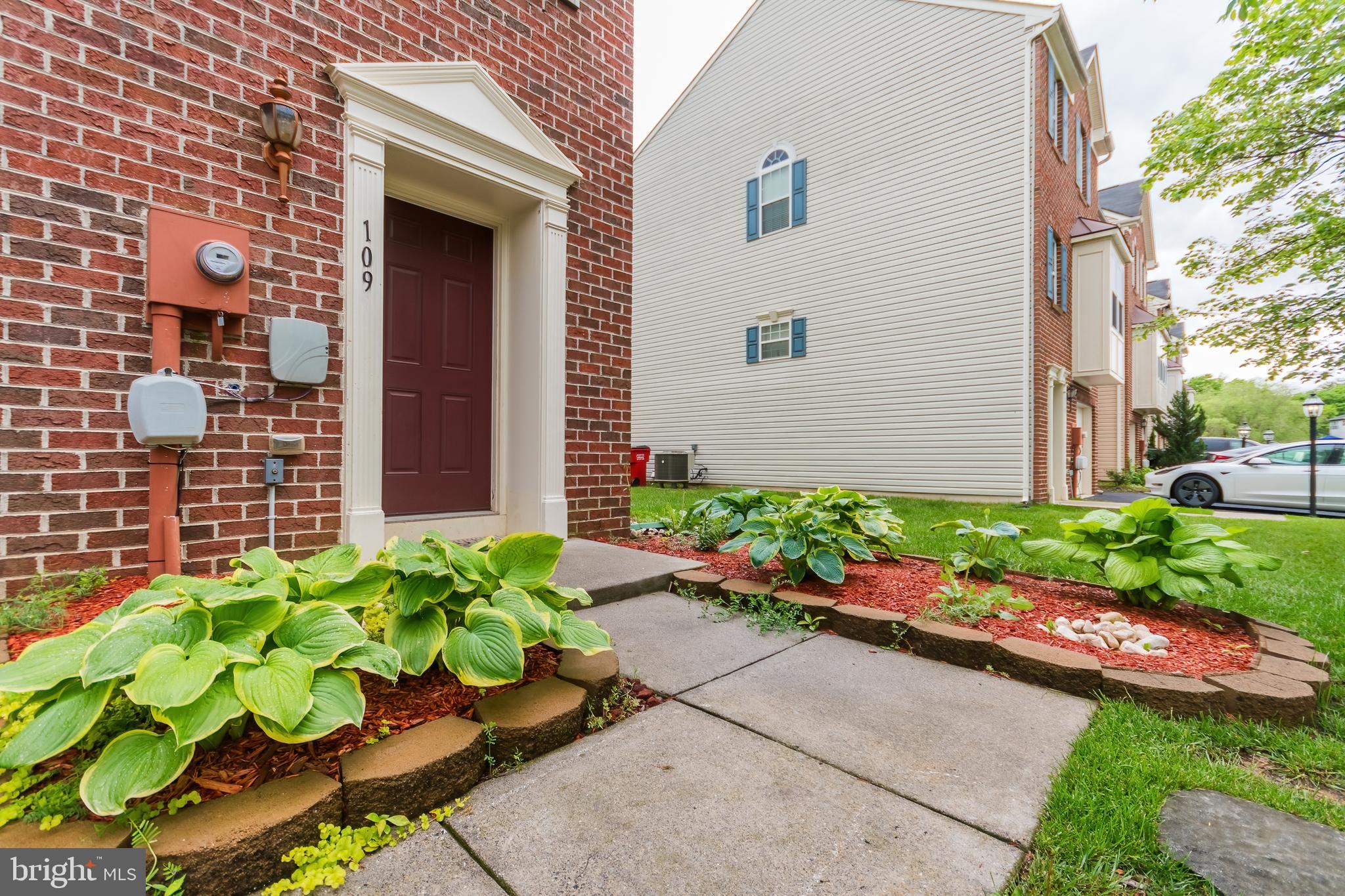 WINDMILL CROSSING - Residential