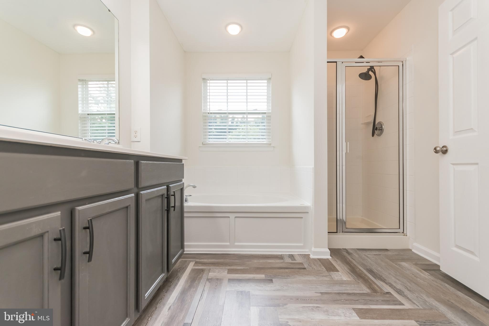 WINDMILL CROSSING - Residential