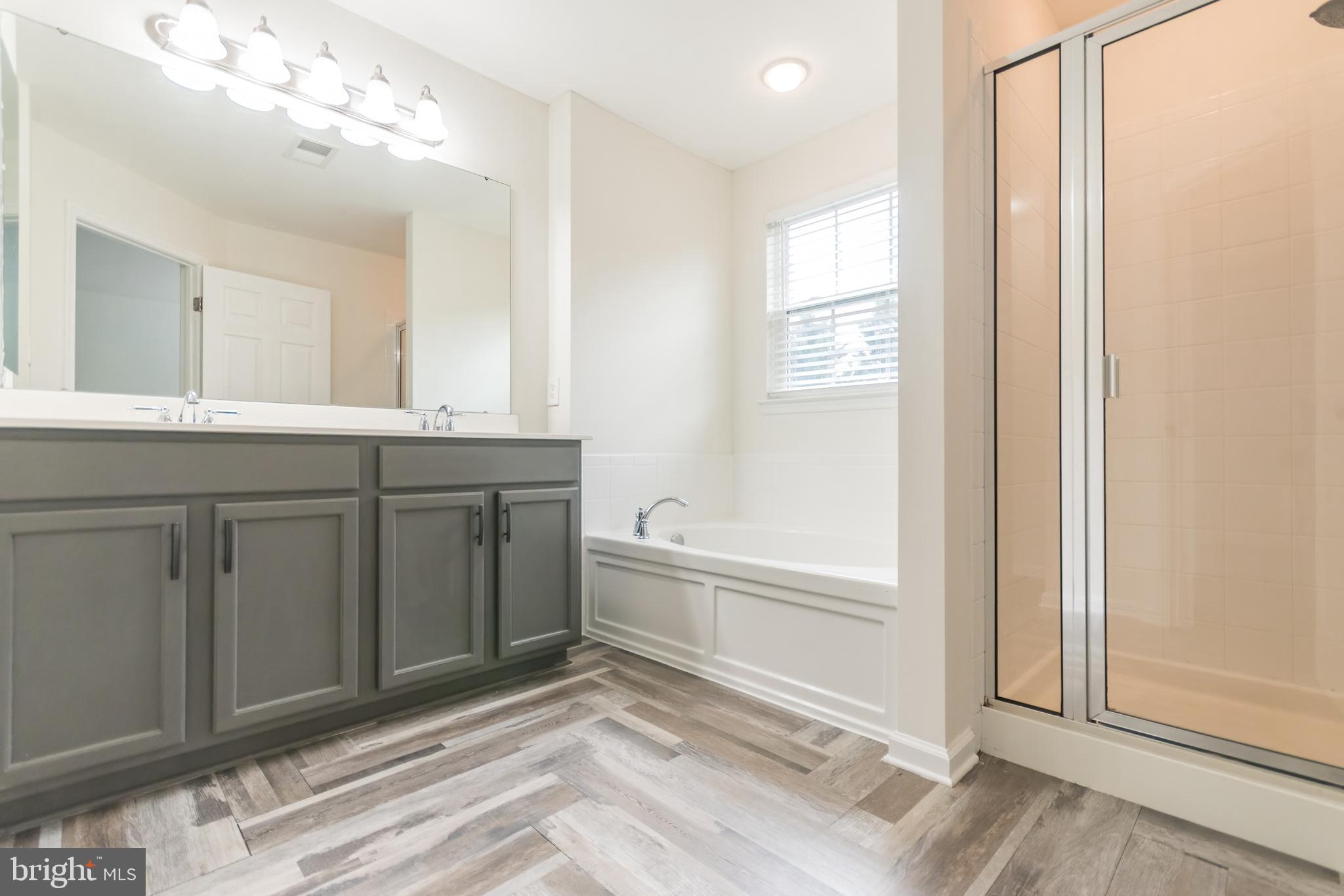 WINDMILL CROSSING - Residential