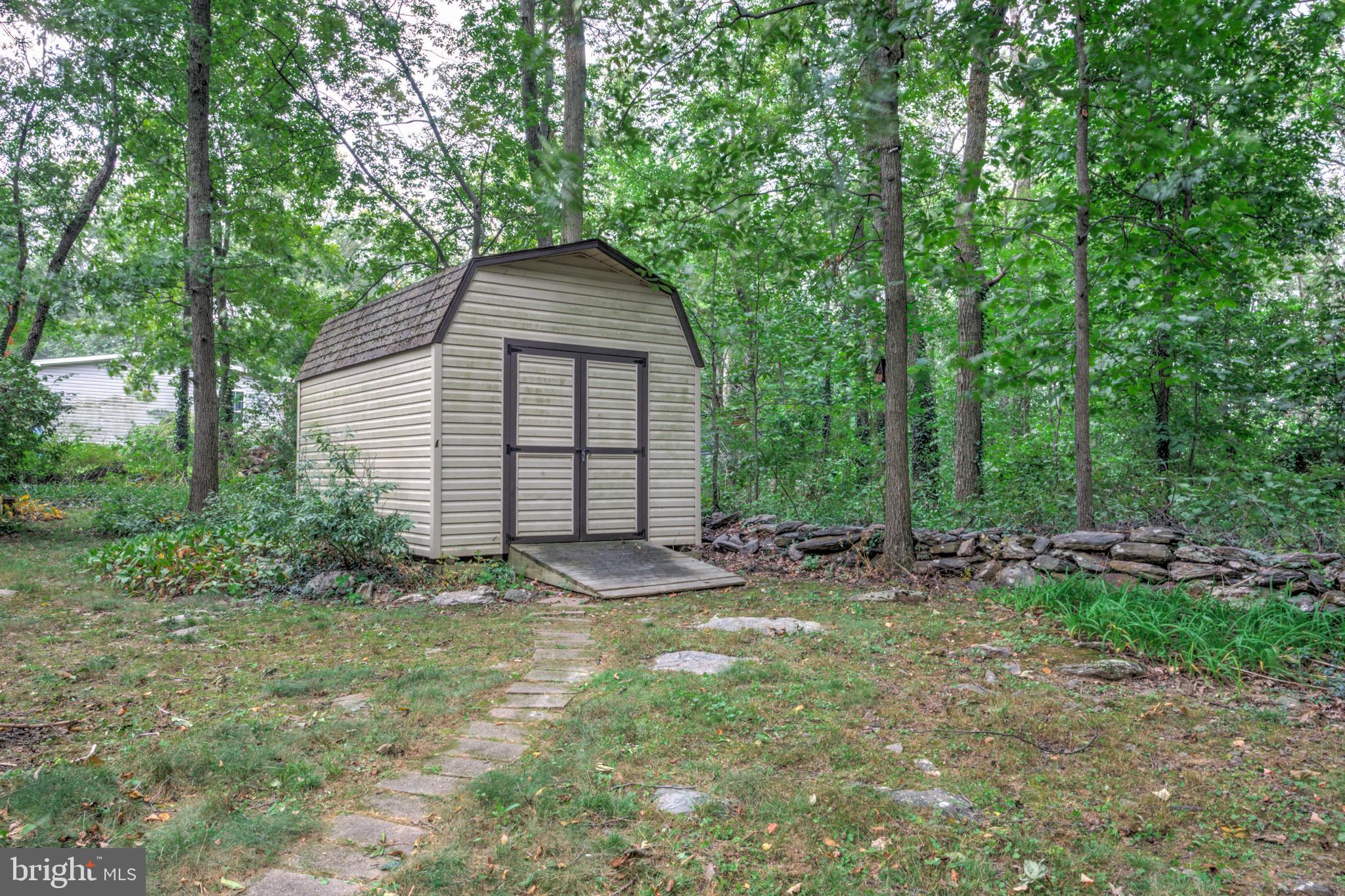 WINDSOR TWP - Residential