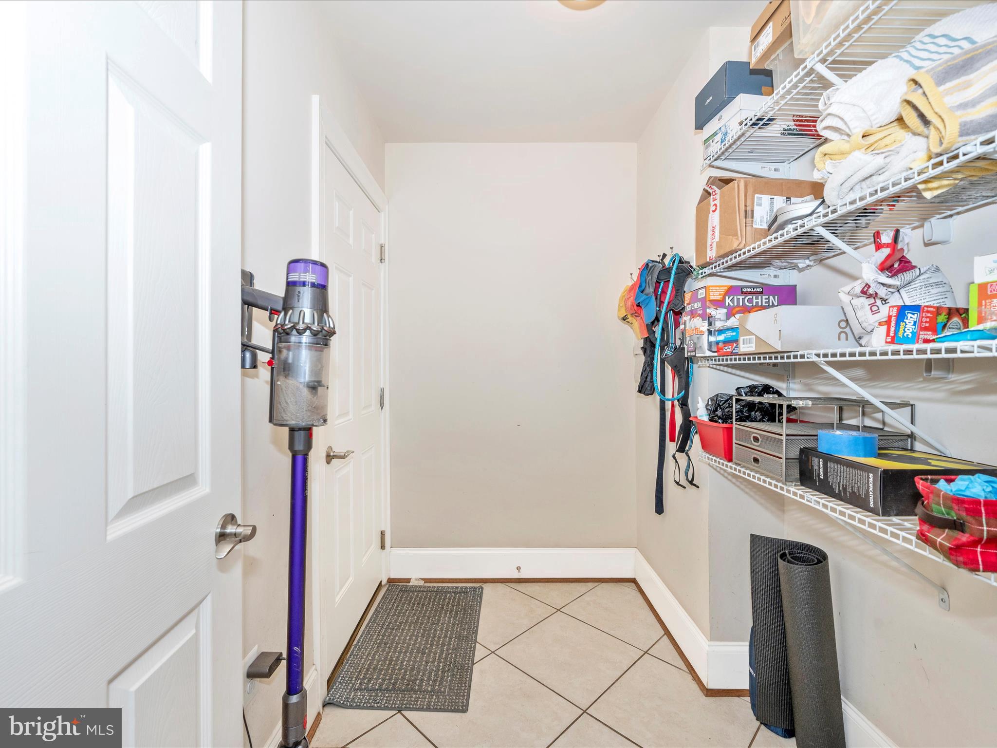 CLARKSBURG VILLAGE - Residential Lease