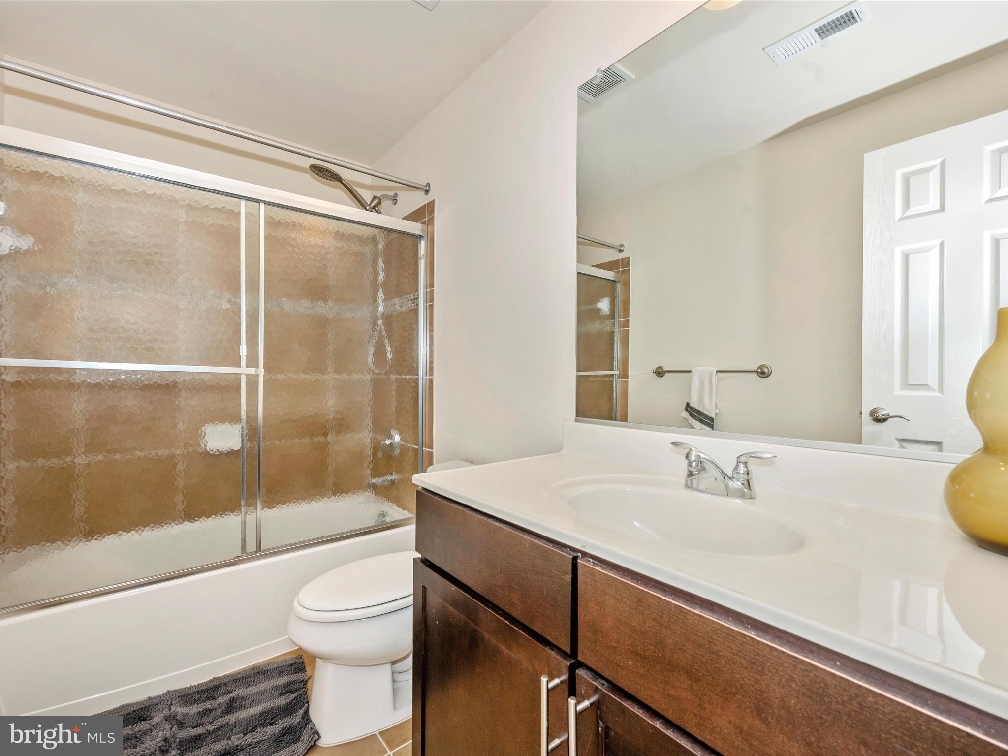 CLARKSBURG VILLAGE - Residential Lease