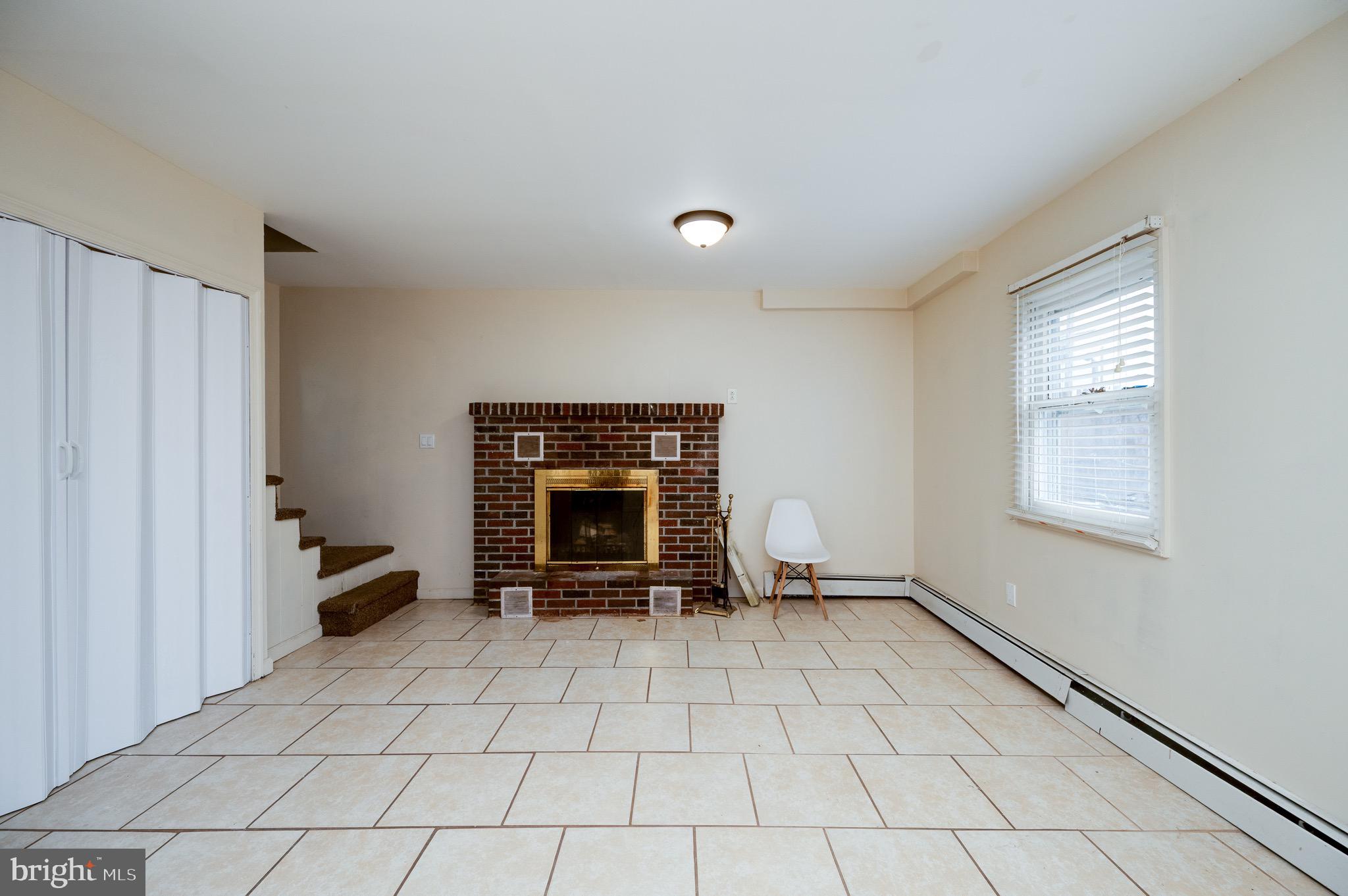 SOUTH TEMPLE HEIGH - Residential