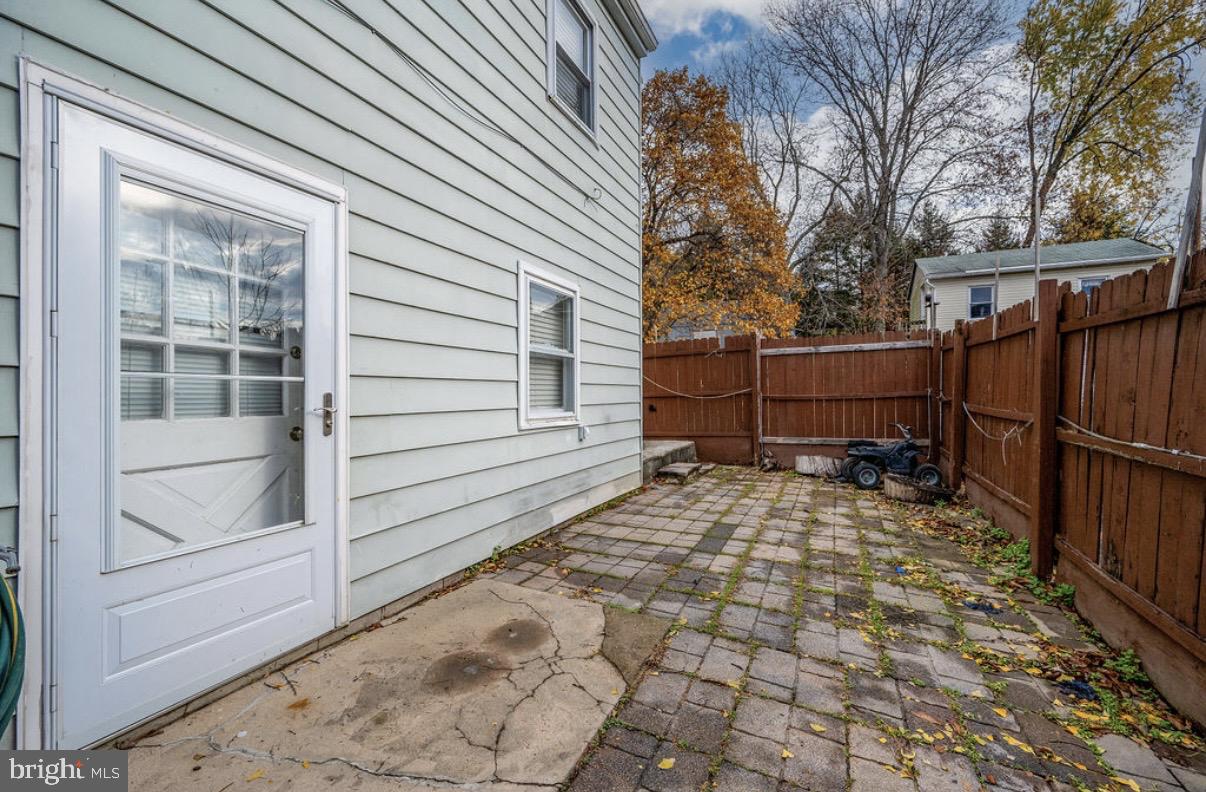 SOUTH TEMPLE HEIGH - Residential