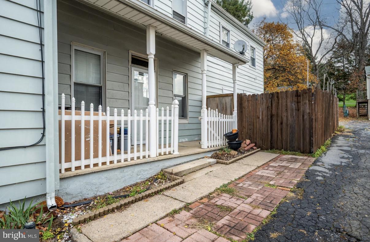 SOUTH TEMPLE HEIGH - Residential