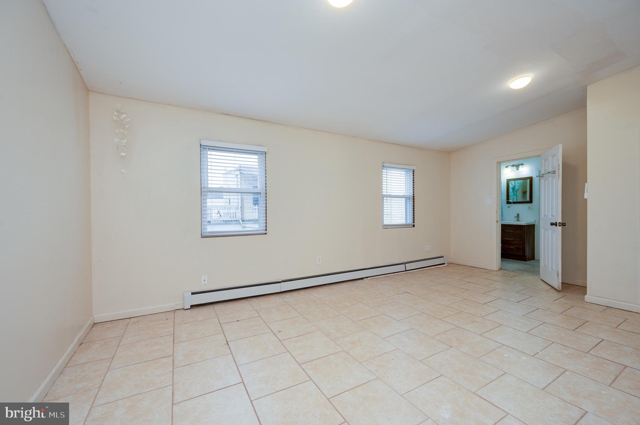 SOUTH TEMPLE HEIGH - Residential