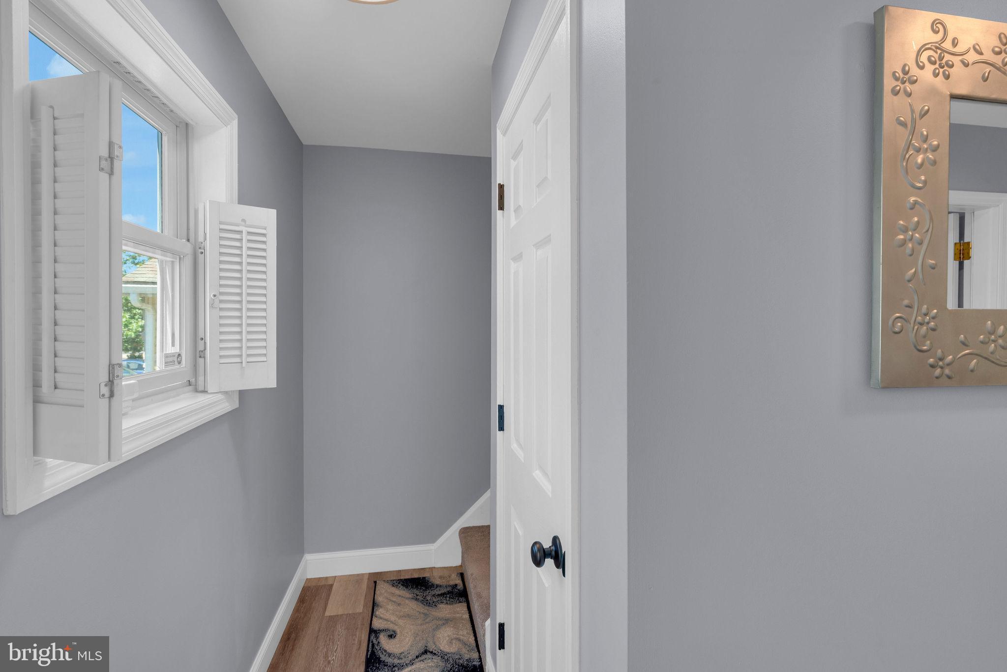 EMERALD HOLLOW ESTS - Residential