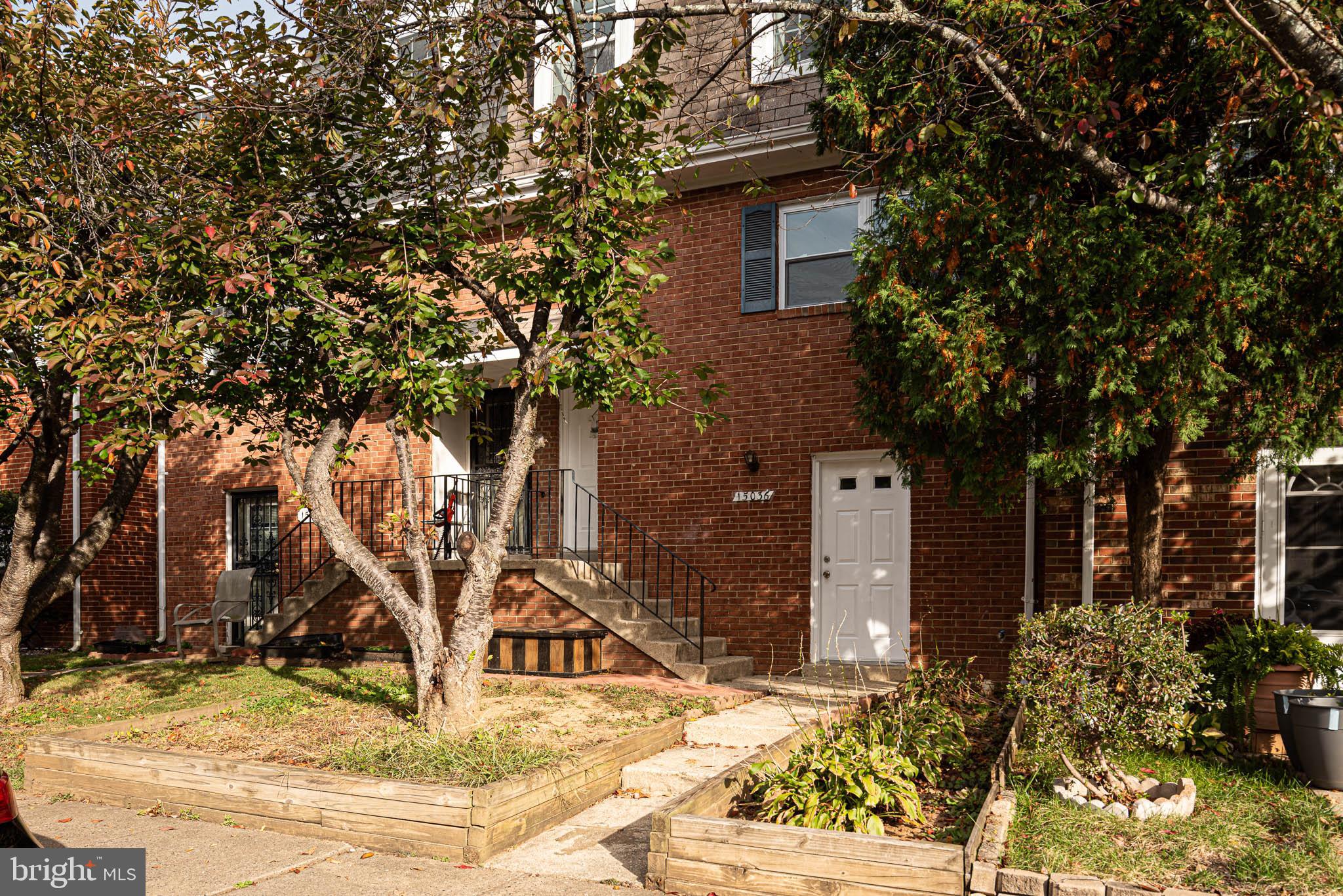 DALE CITY - Residential