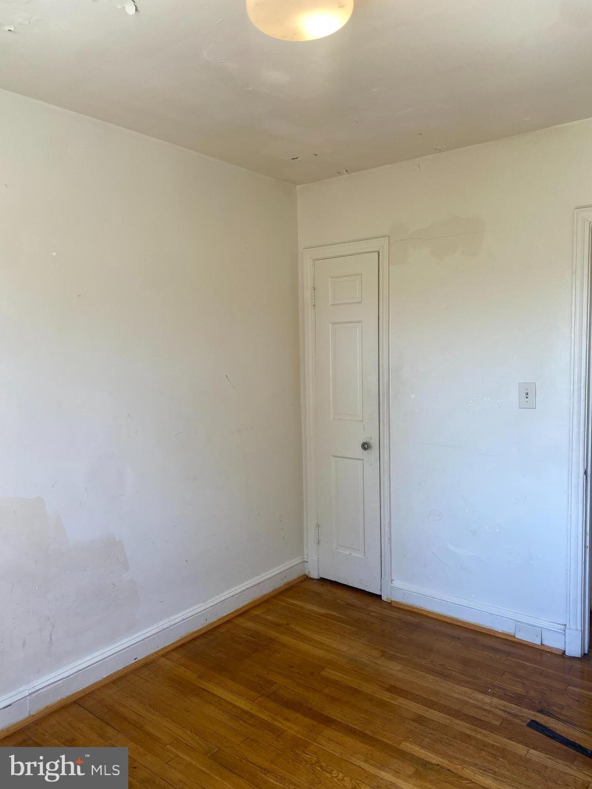 HAMILTON - Residential