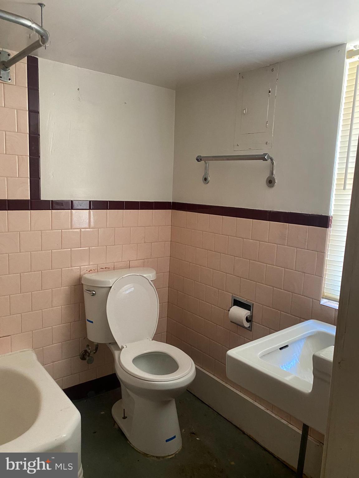 HAMILTON - Residential