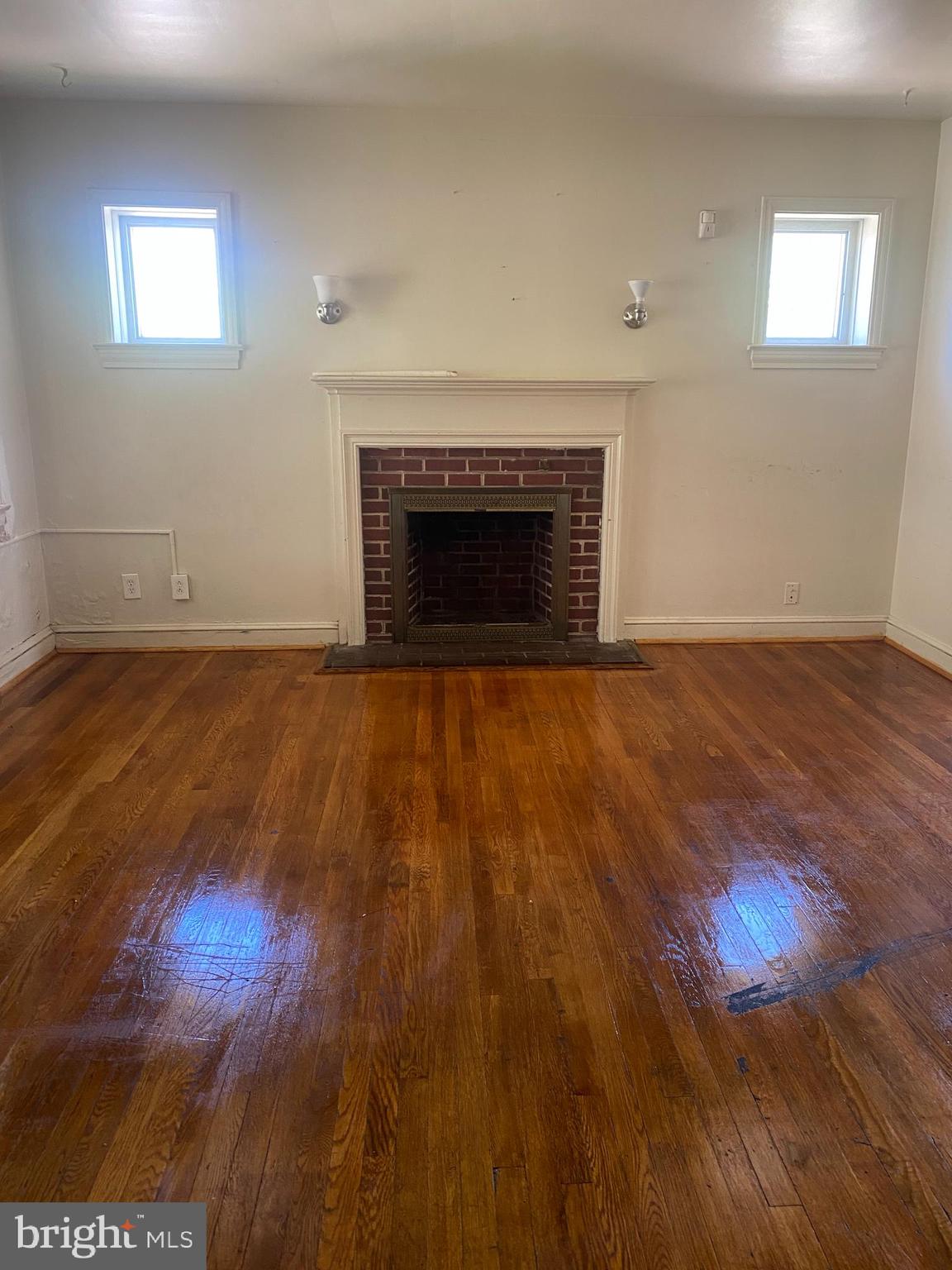 HAMILTON - Residential