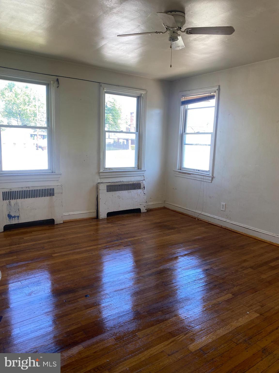 HAMILTON - Residential