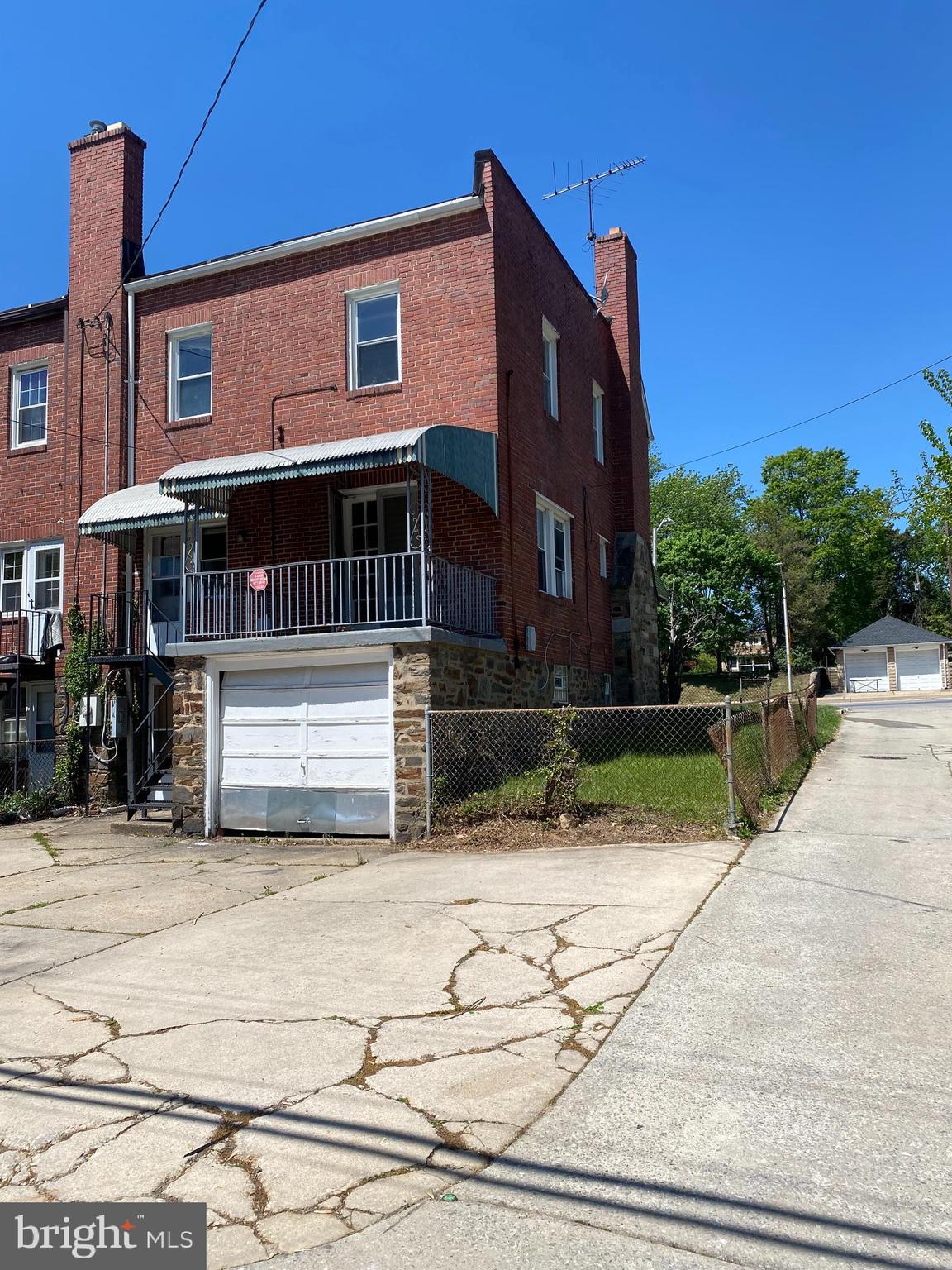 HAMILTON - Residential