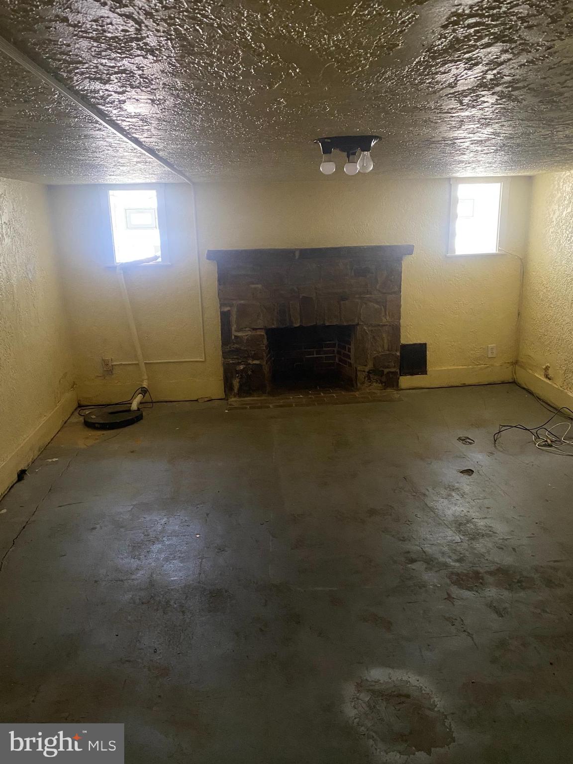 HAMILTON - Residential