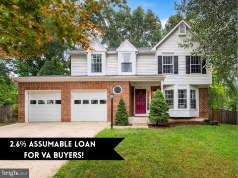 Photo of 4525 Edsall Drive, WOODBRIDGE, VA 22193 (MLS # VAPW2128388)